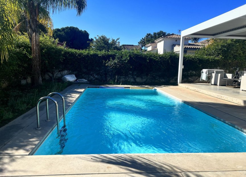 Resale - House - Detached Villa - Marbella - Marbella Centro