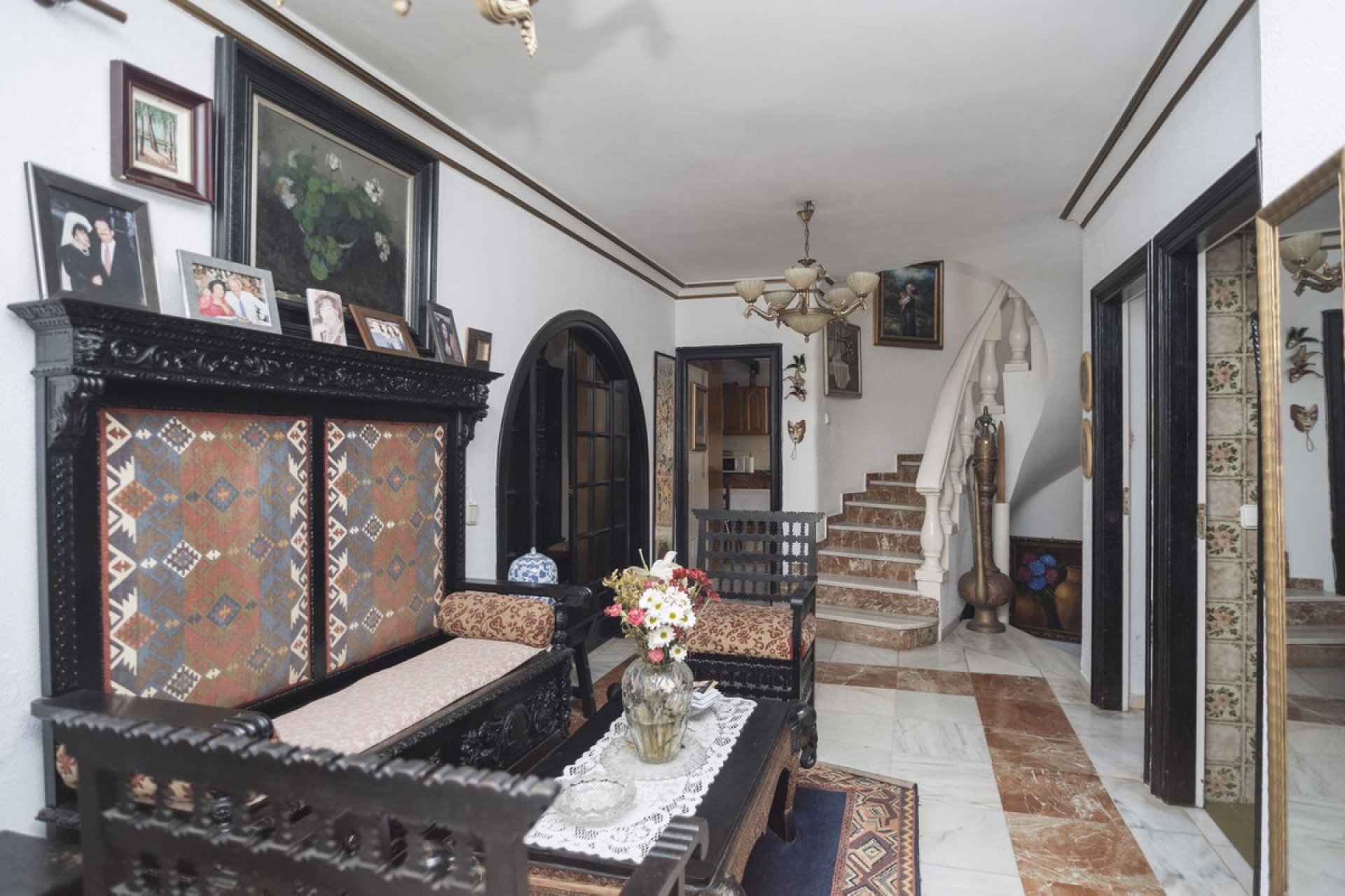 Resale - House - Detached Villa - Marbella - Marbella Centro