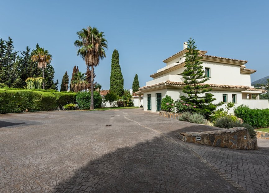 Resale - House - Detached Villa - Marbella - Marbella Centro