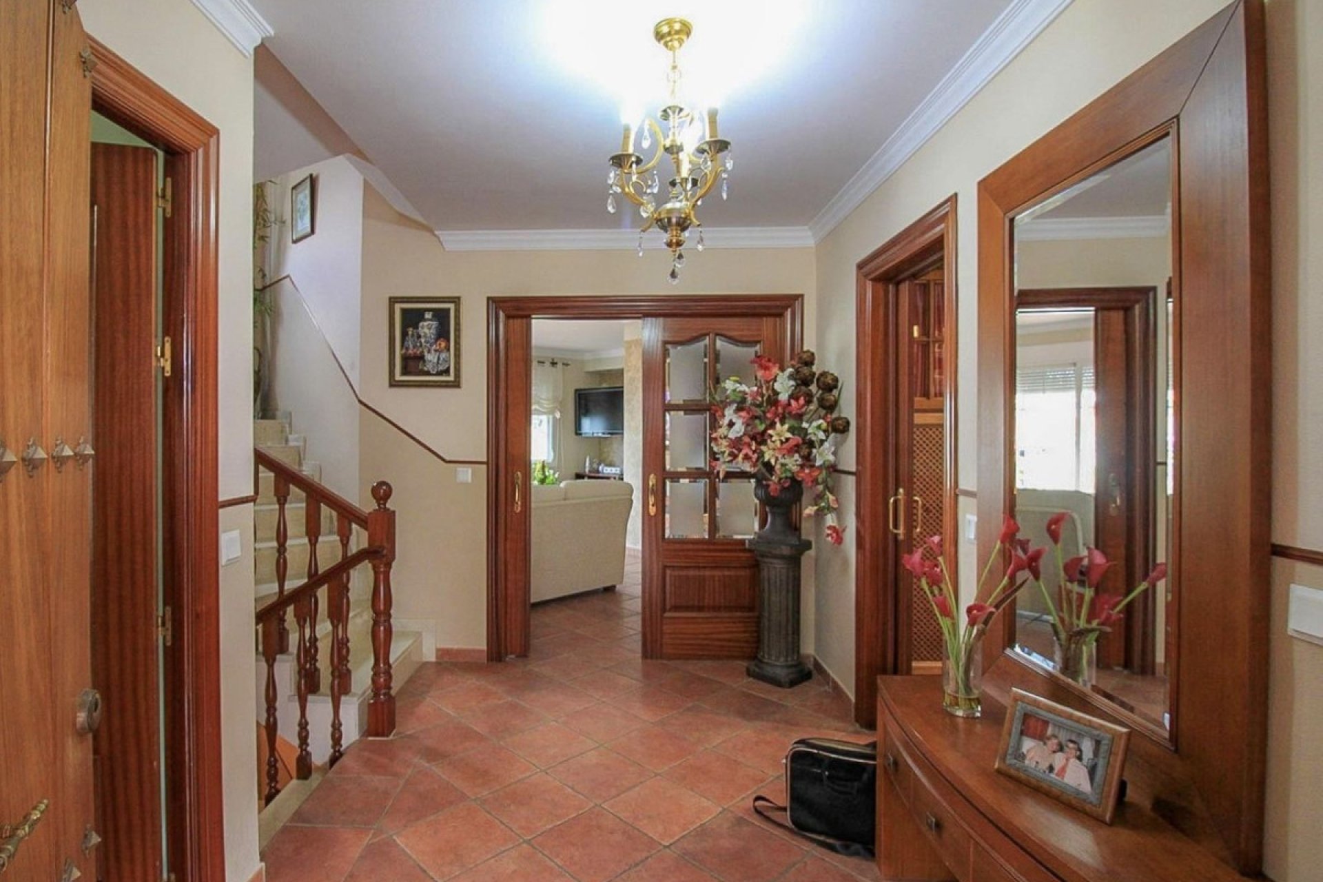 Resale - House - Detached Villa - Marbella - Marbella Centro