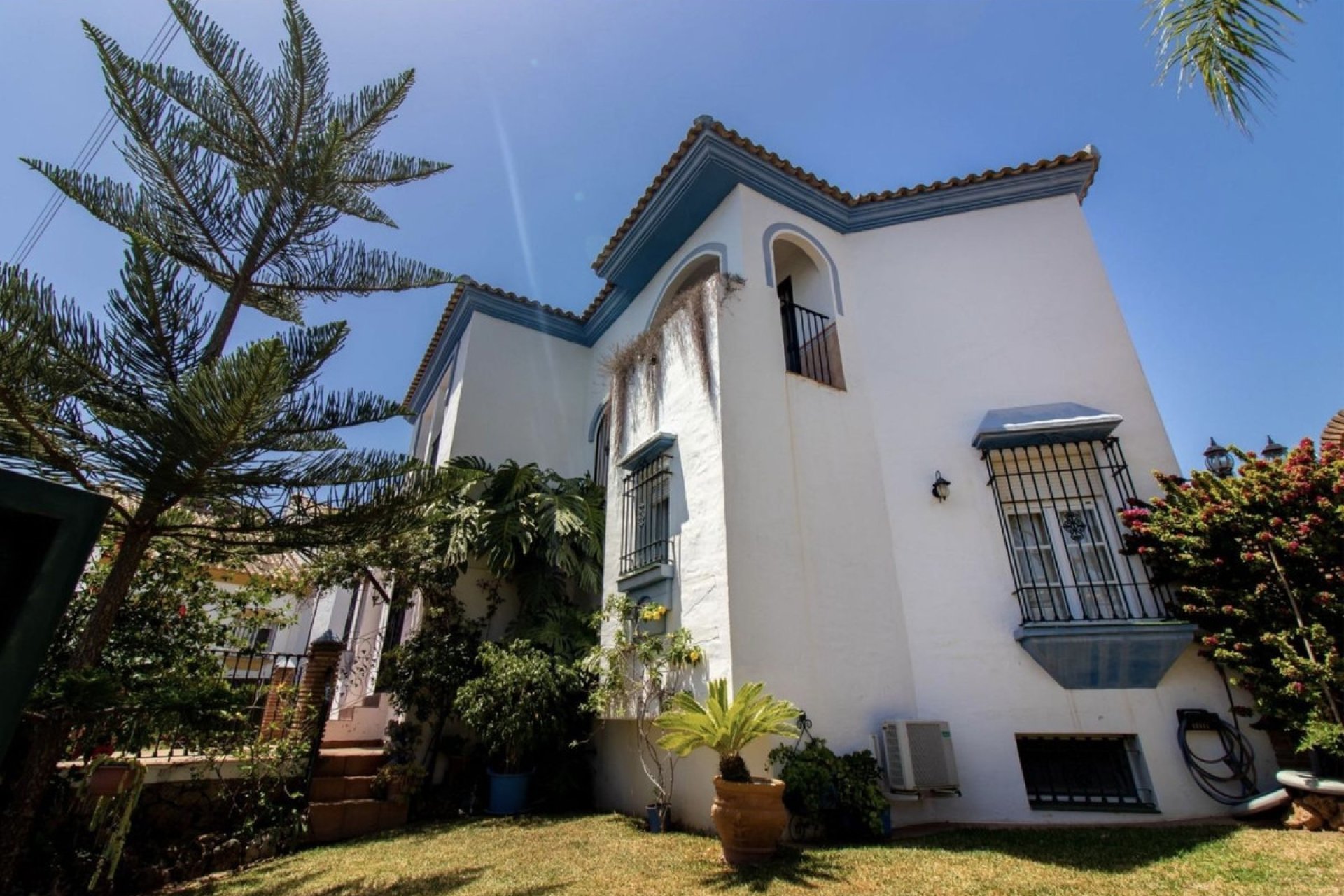 Resale - House - Detached Villa - Marbella - Marbella Centro