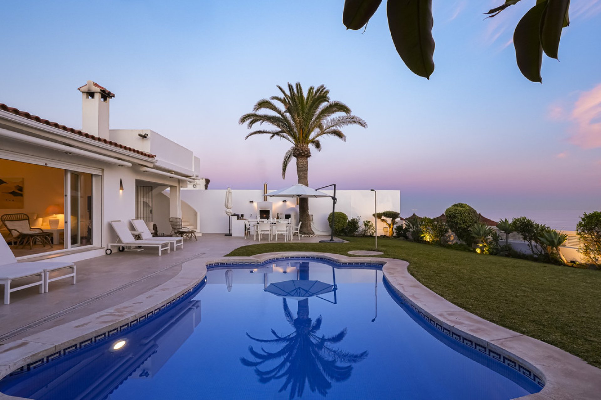 Resale - House - Detached Villa - Marbella - Marbella Centro