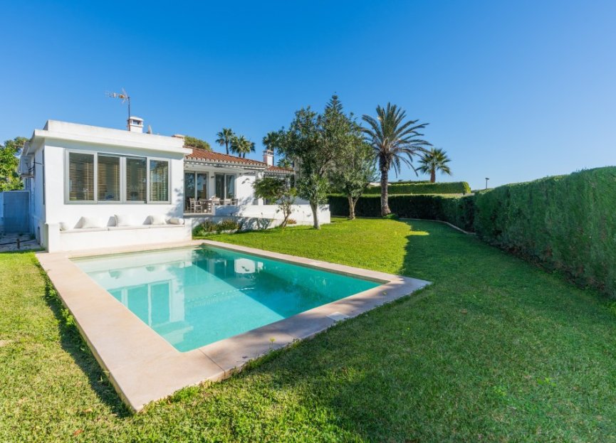 Resale - House - Detached Villa - Marbella - Marbella Centro