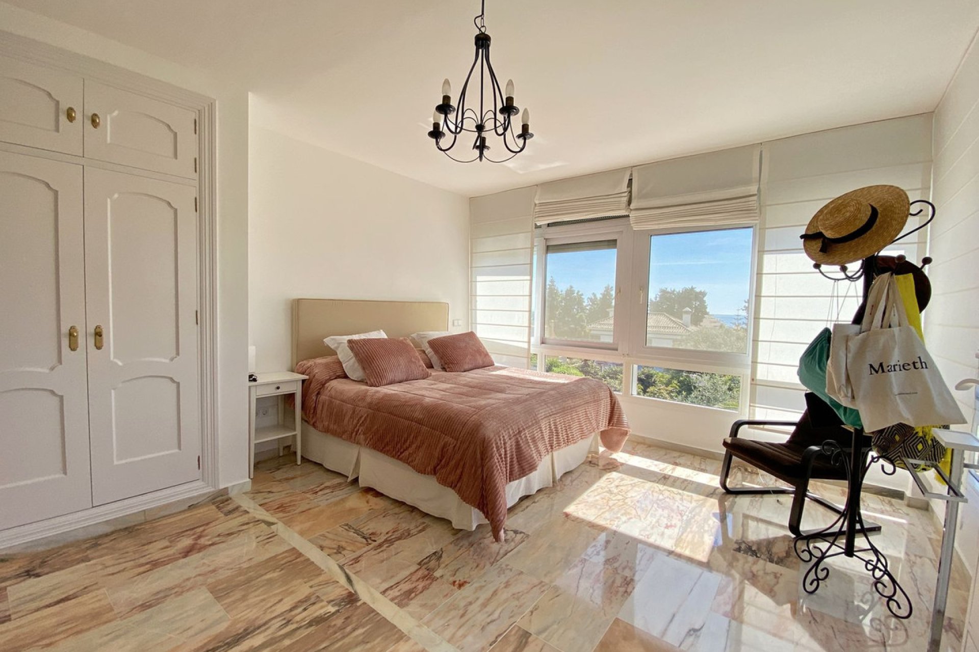 Resale - House - Detached Villa - Marbella - Marbella Centro