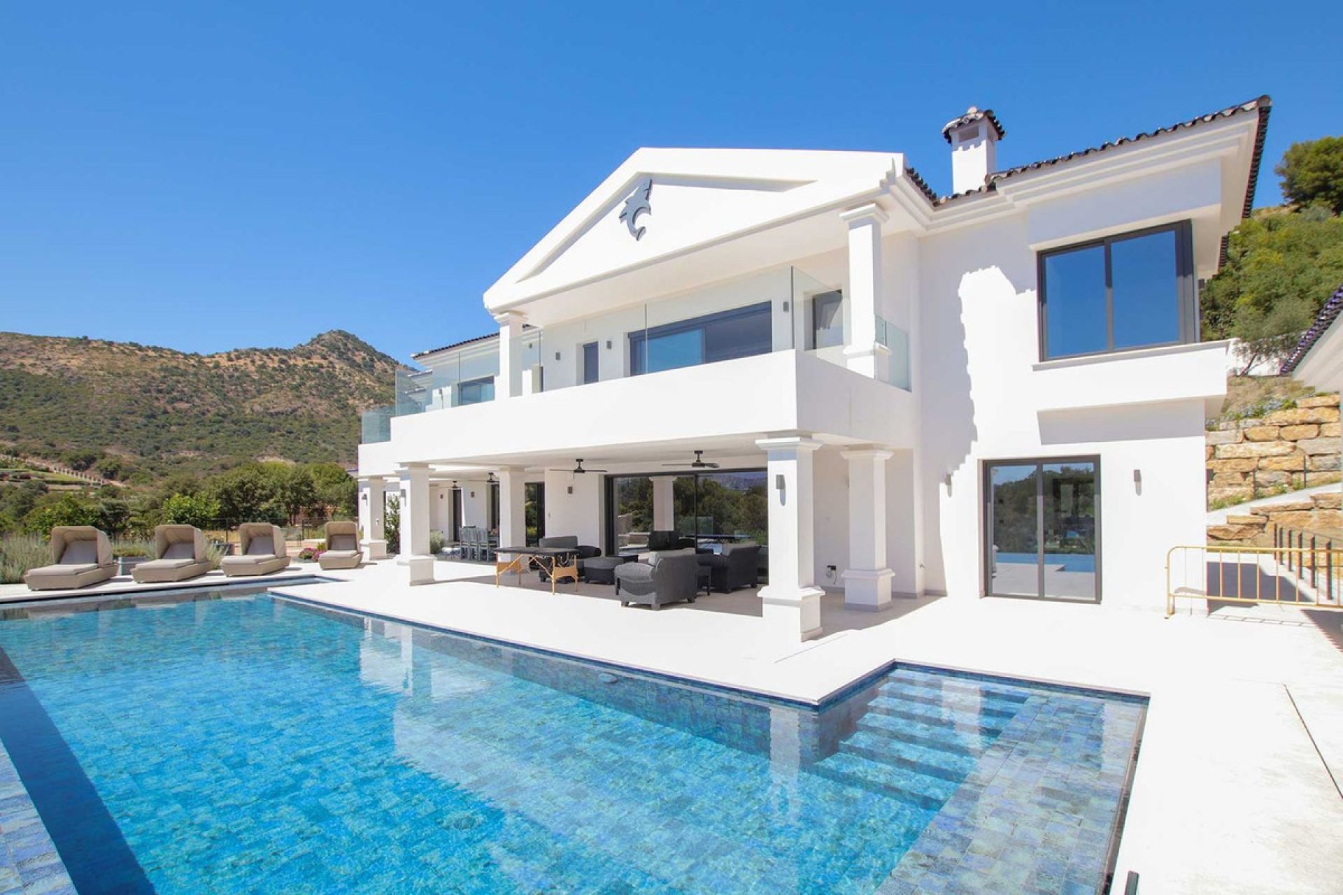 Resale - House - Detached Villa - Marbella - Marbella Centro