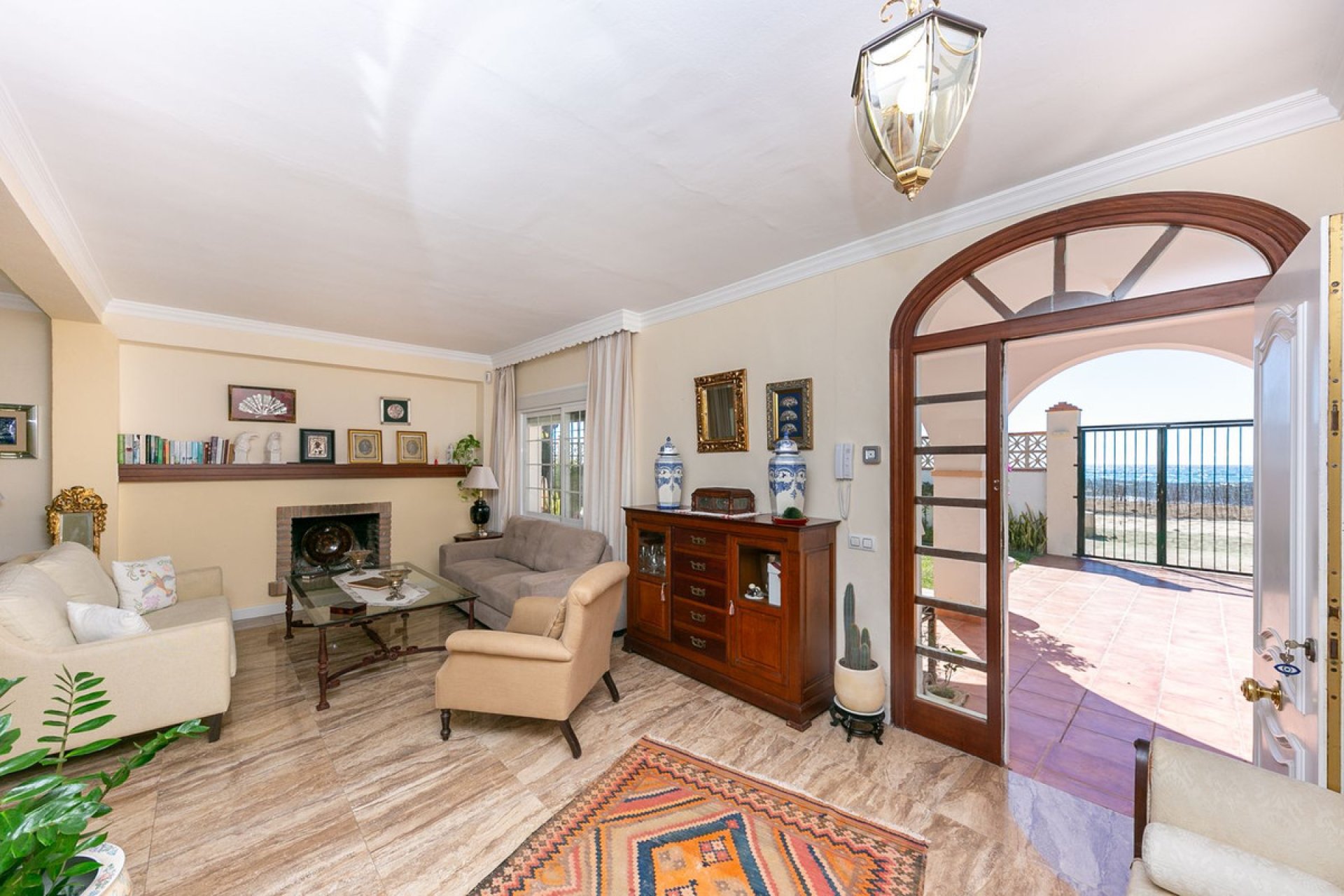 Resale - House - Detached Villa - Marbella - Marbella Centro