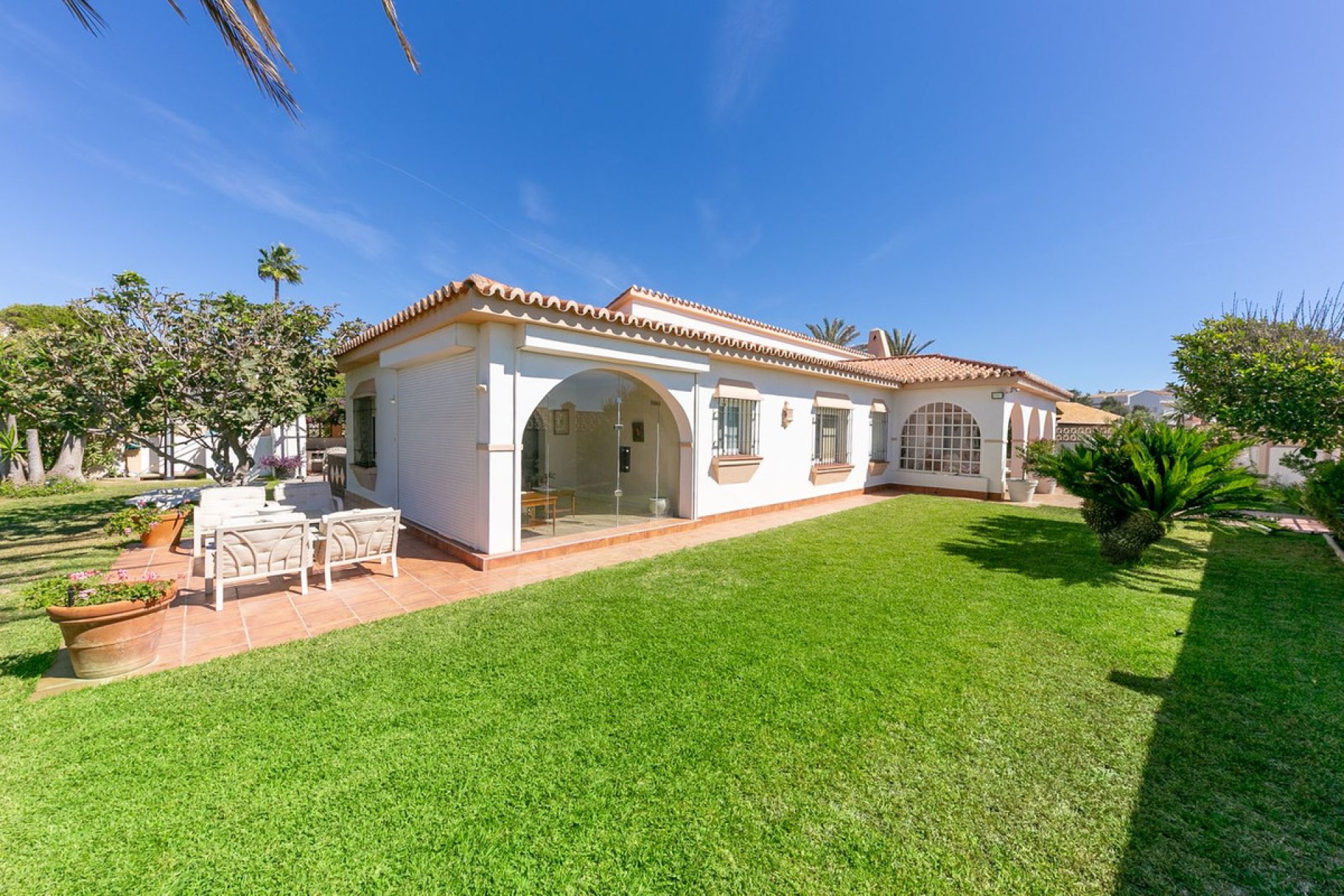 Resale - House - Detached Villa - Marbella - Marbella Centro