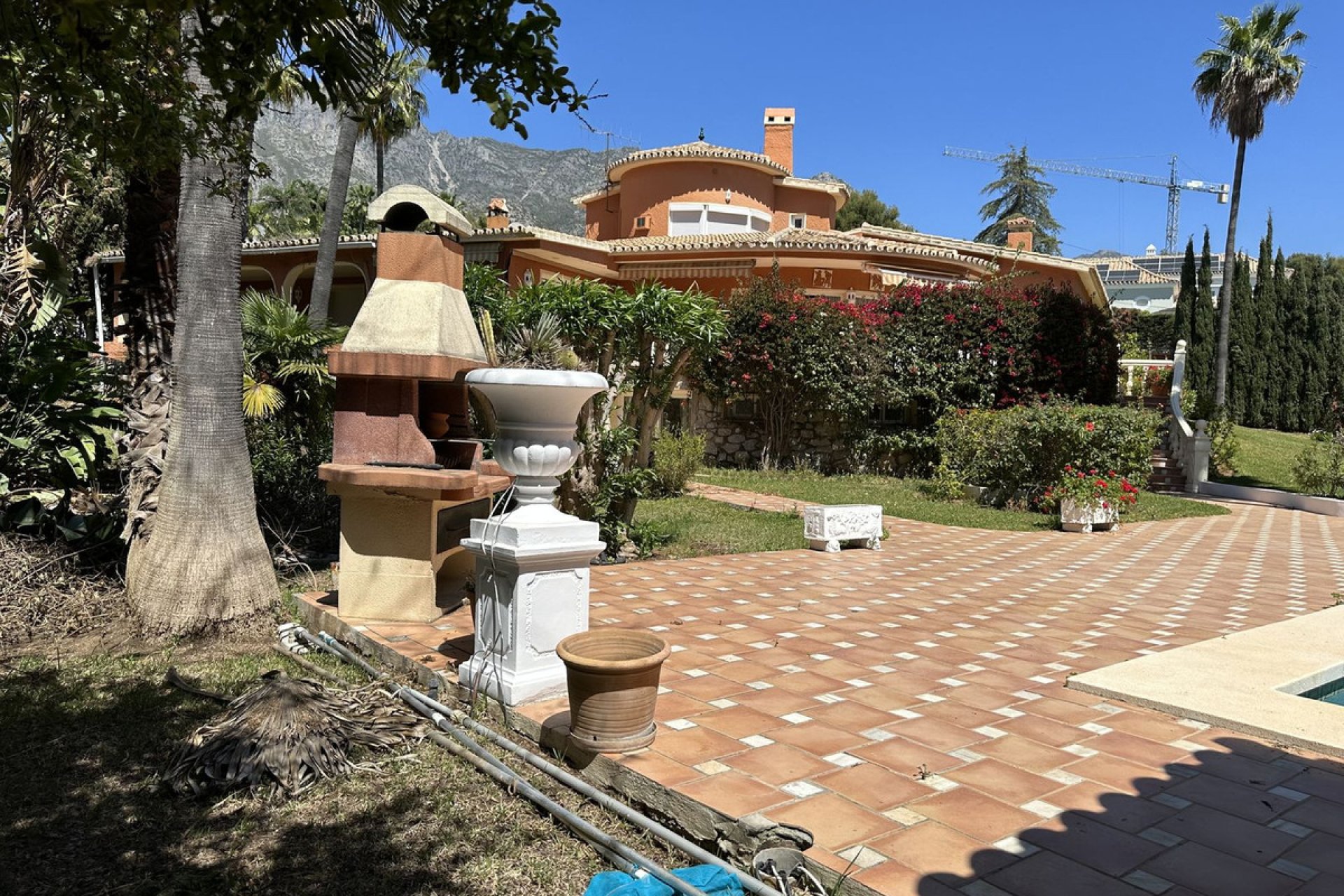 Resale - House - Detached Villa - Marbella - Marbella Centro