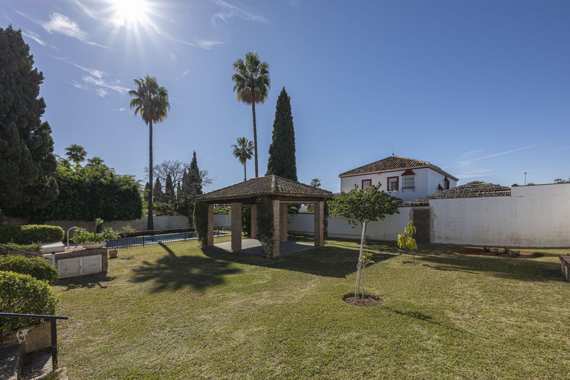 Resale - House - Detached Villa - Marbella - Marbella Centro