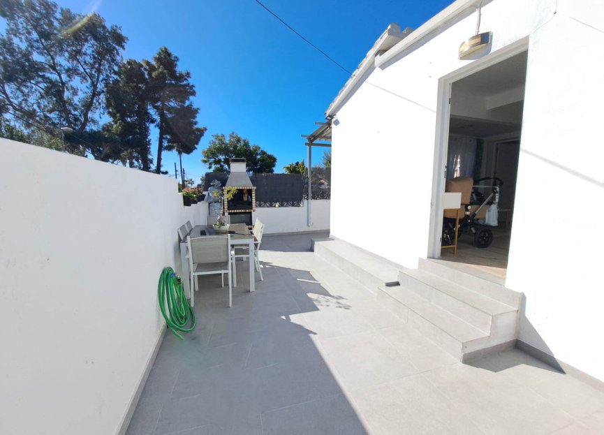 Resale - House - Detached Villa - Marbella - Marbella Centro