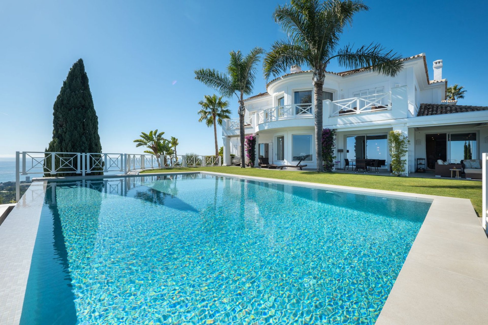 Resale - House - Detached Villa - Marbella - Marbella Centro