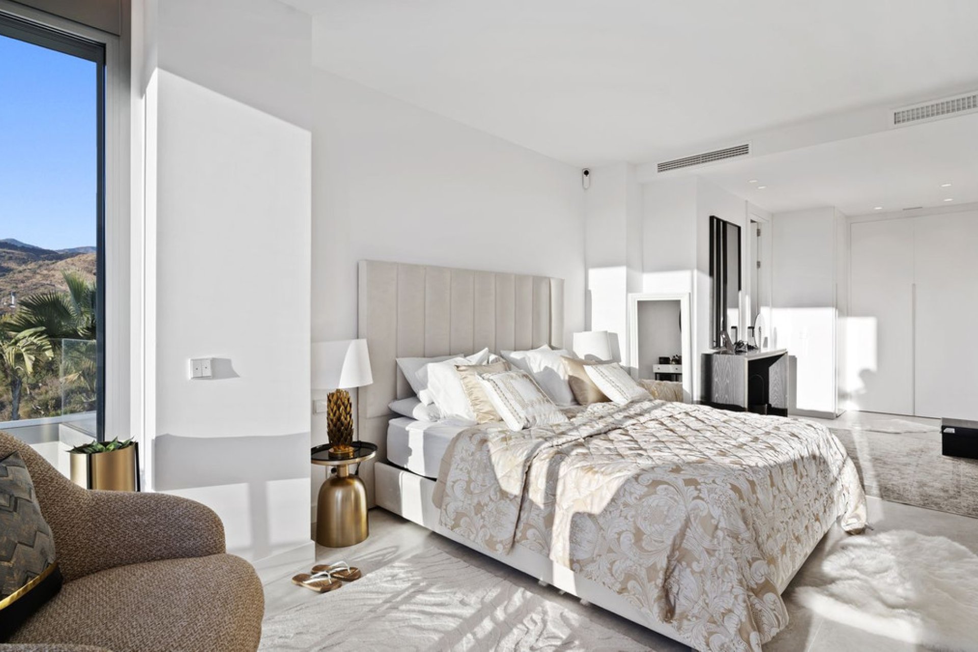 Resale - House - Detached Villa - Marbella - Marbella Centro