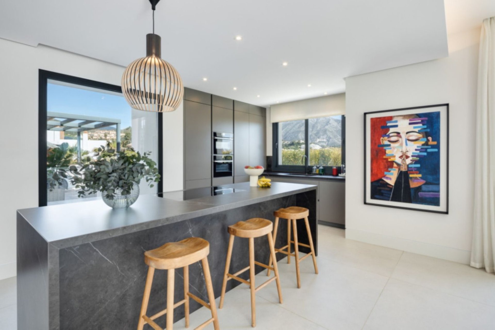 Resale - House - Detached Villa - Marbella - Marbella Centro