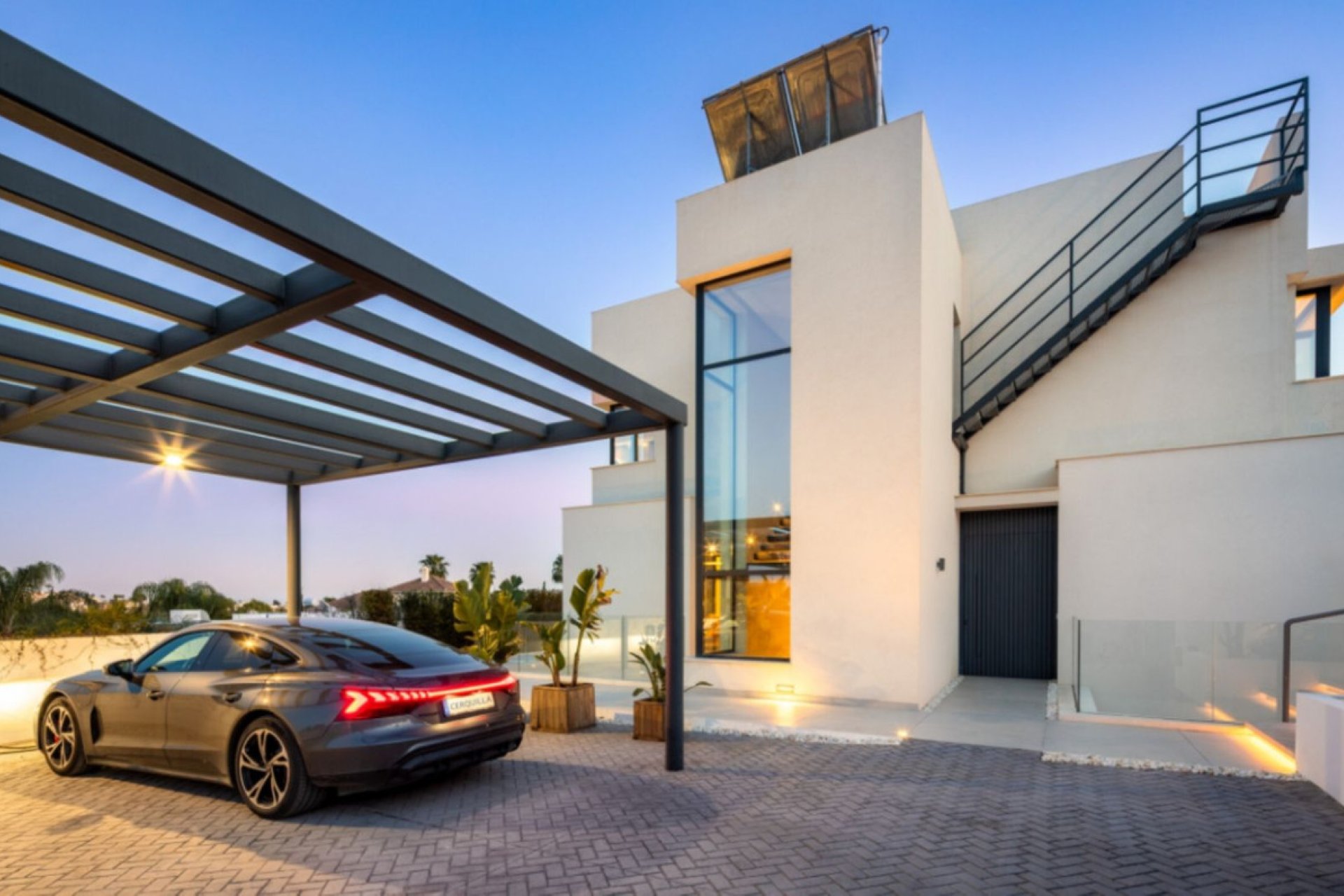 Resale - House - Detached Villa - Marbella - Marbella Centro