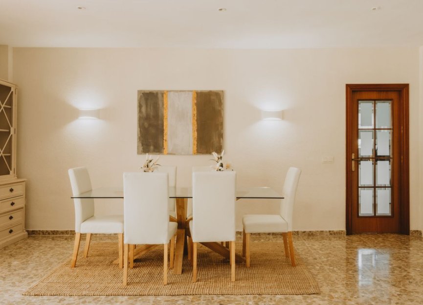 Resale - House - Detached Villa - Marbella - Marbella Centro