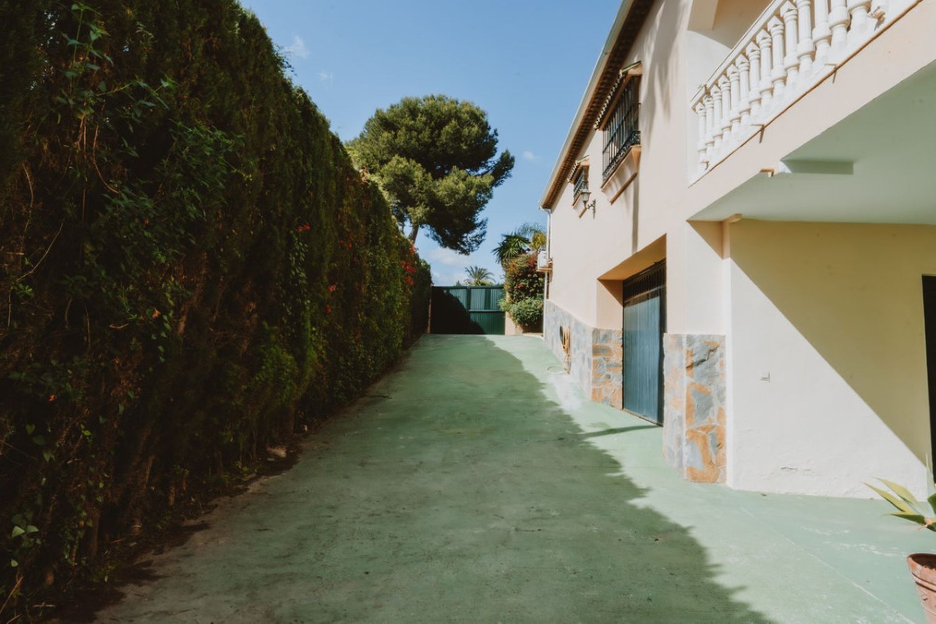 Resale - House - Detached Villa - Marbella - Marbella Centro