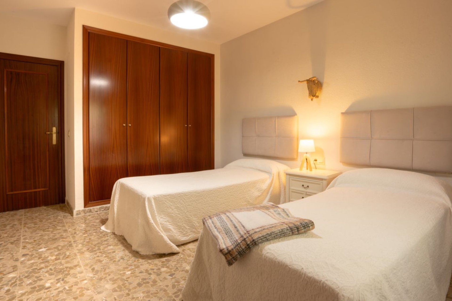 Resale - House - Detached Villa - Marbella - Marbella Centro