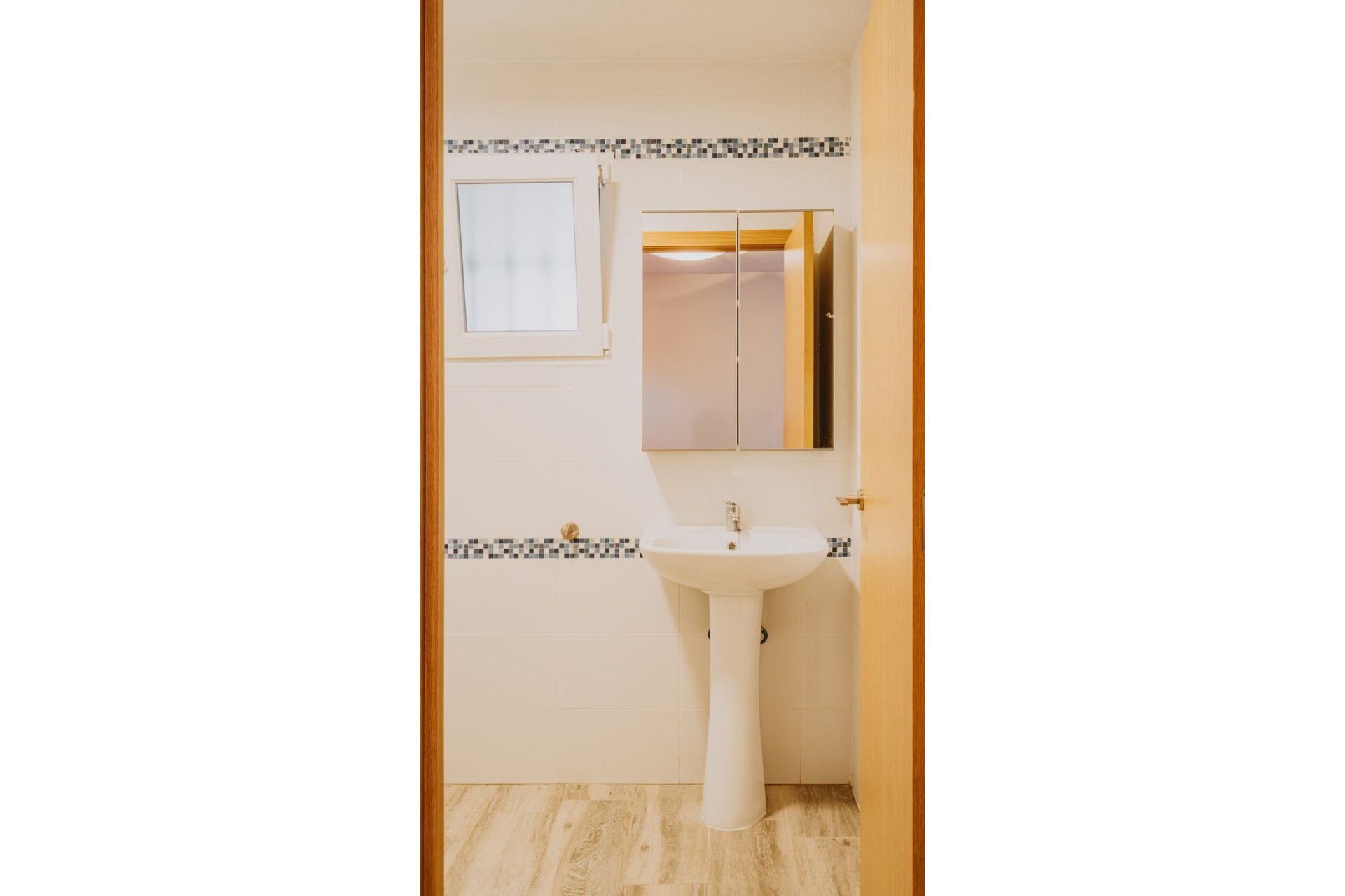 Resale - House - Detached Villa - Marbella - Marbella Centro