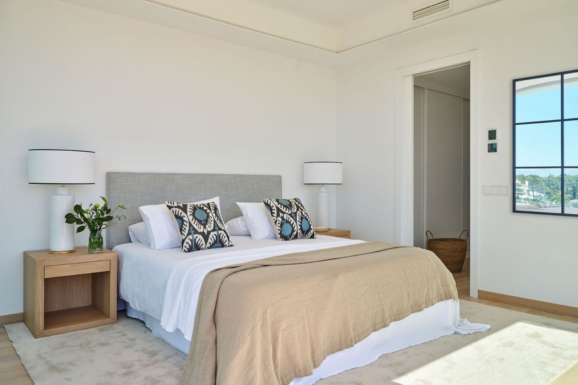 Resale - House - Detached Villa - Marbella - Marbella Centro