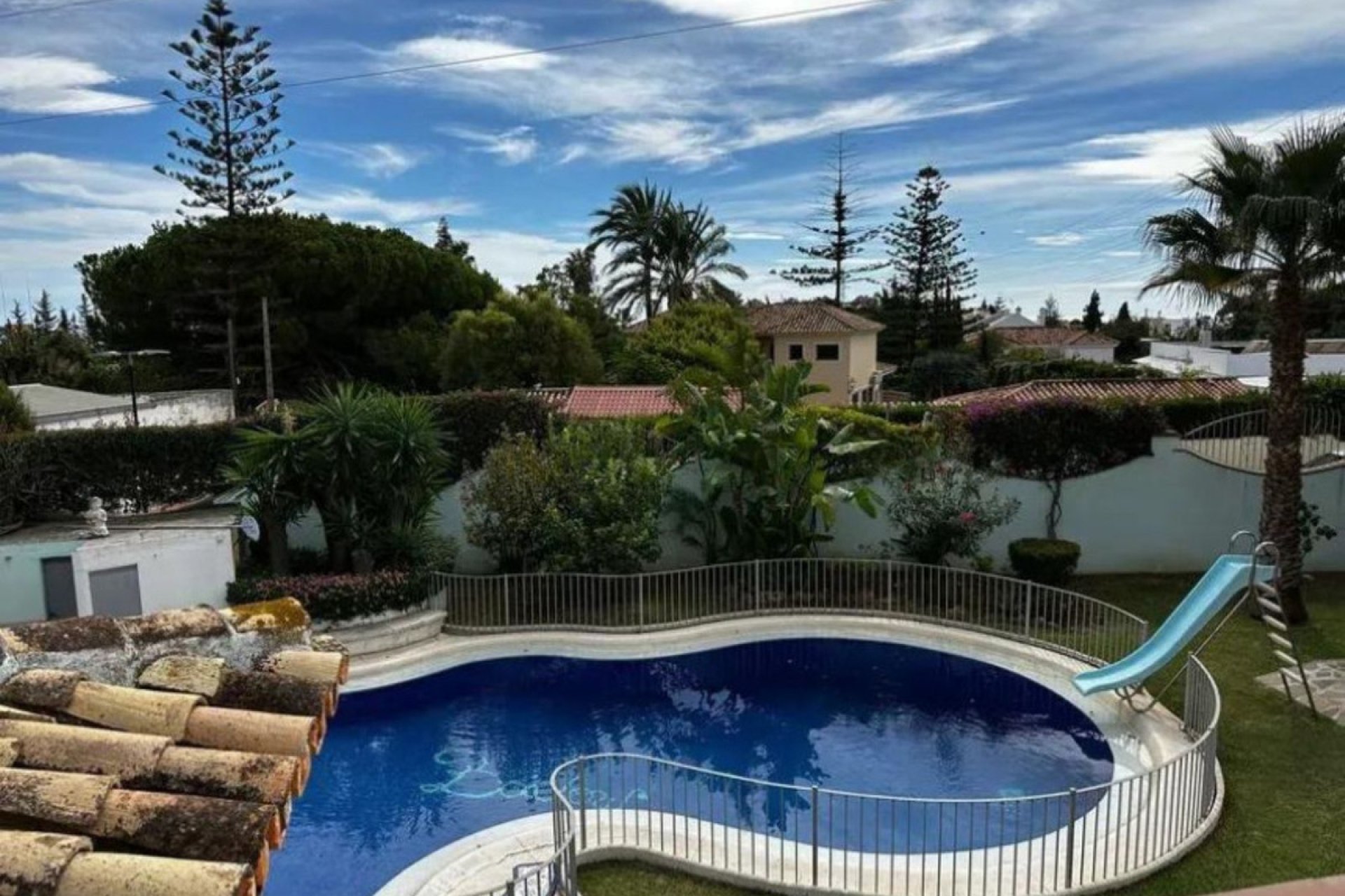 Resale - House - Detached Villa - Marbella - Marbella Centro