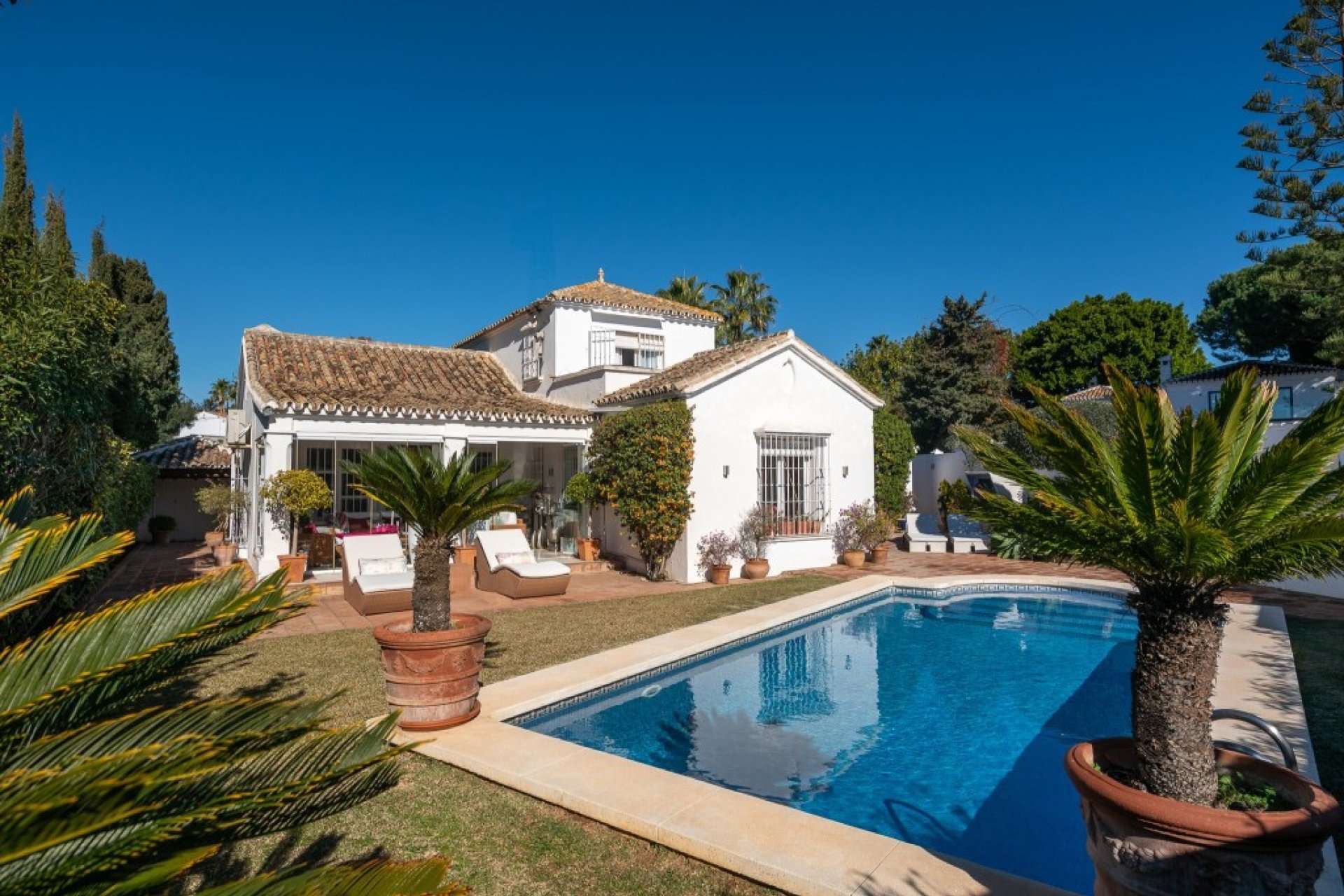 Resale - House - Detached Villa - Marbella - Marbella Centro