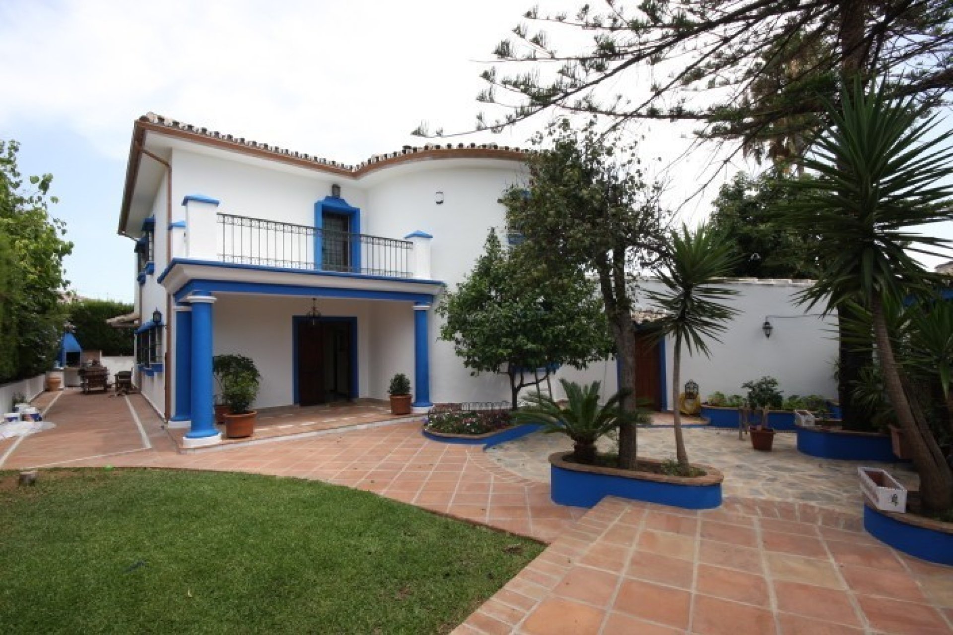 Resale - House - Detached Villa - Marbella - Marbella Centro