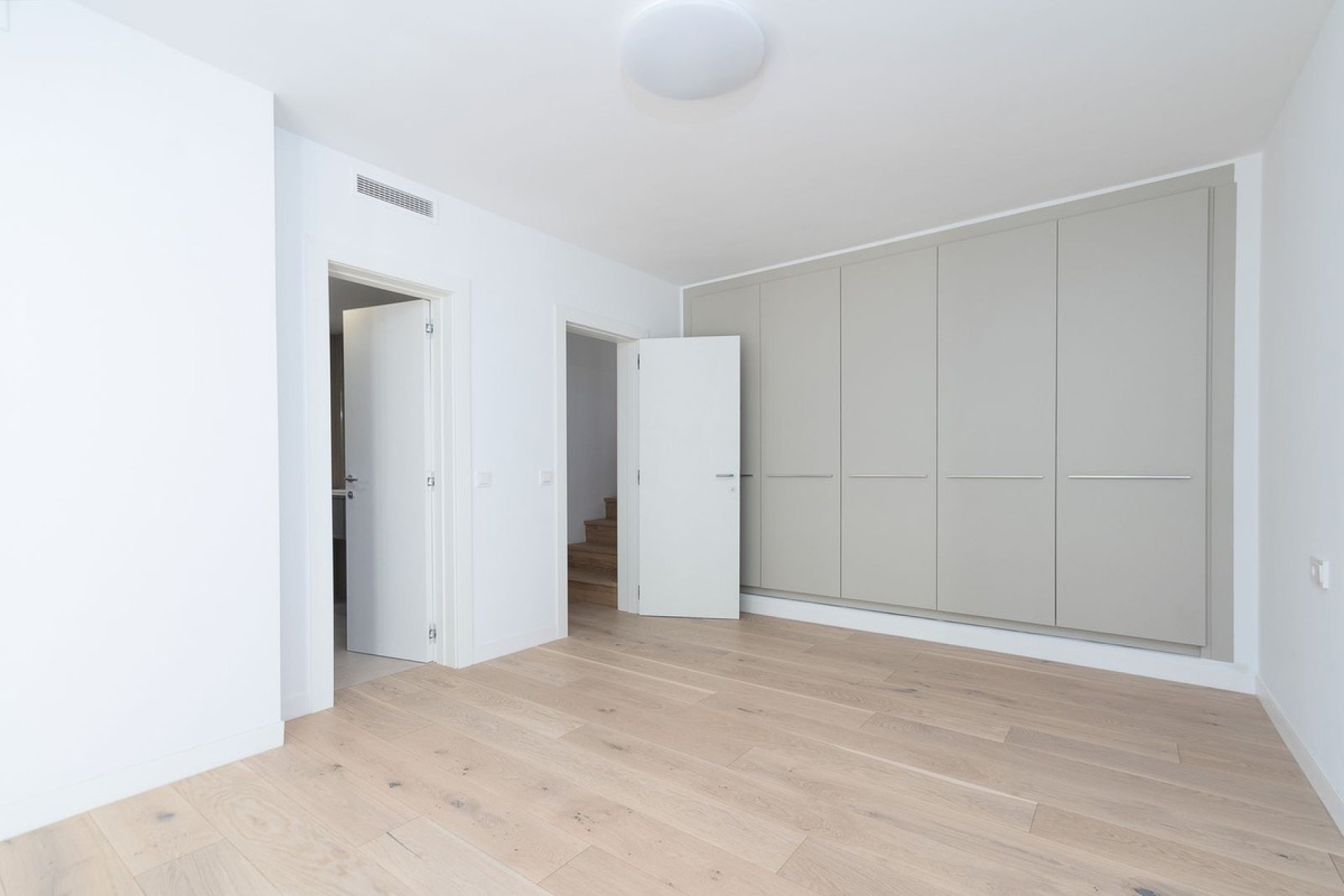 Resale - House - Detached Villa - Marbella - Marbella Centro