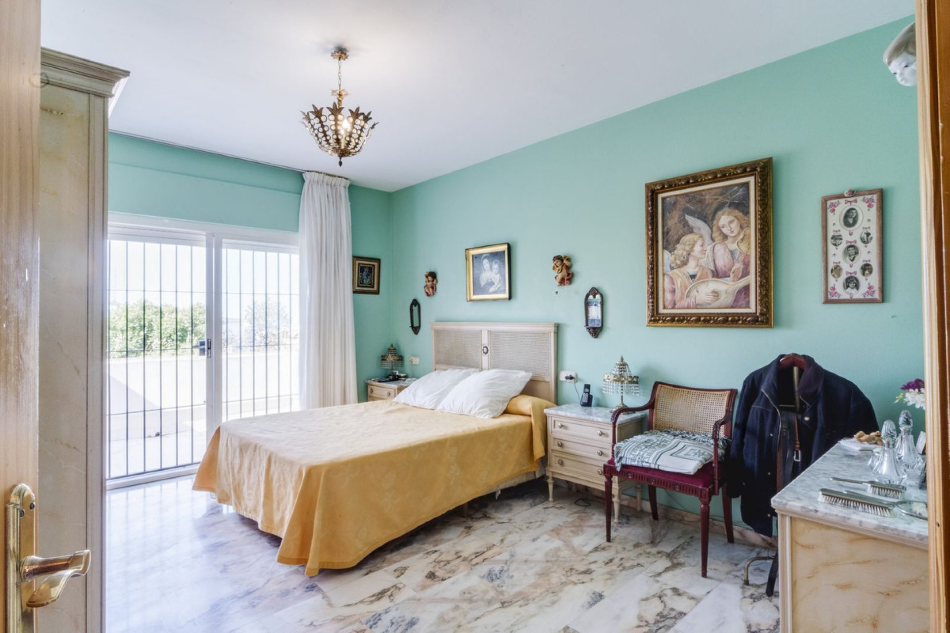 Resale - House - Detached Villa - Marbella - Marbella Centro