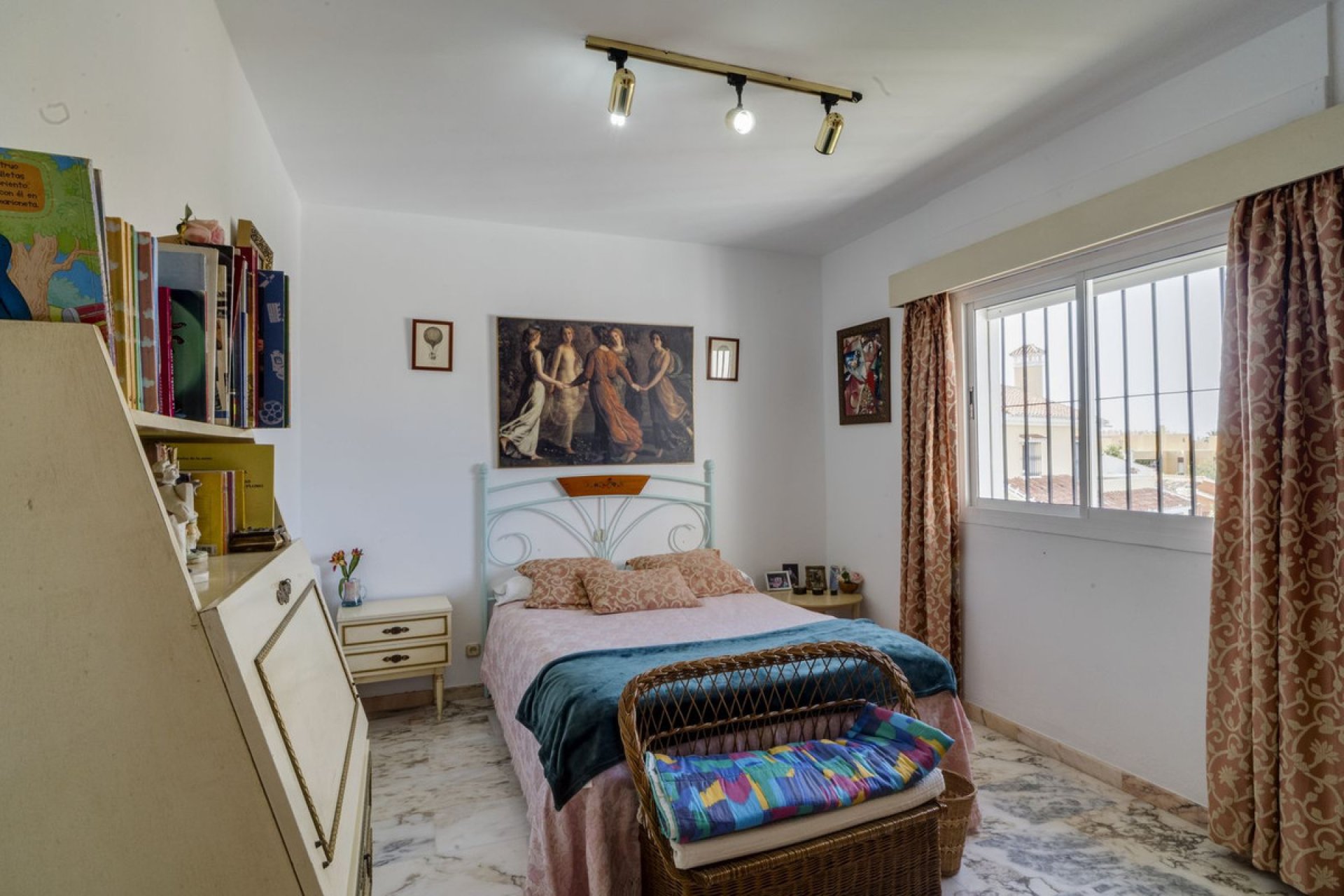 Resale - House - Detached Villa - Marbella - Marbella Centro