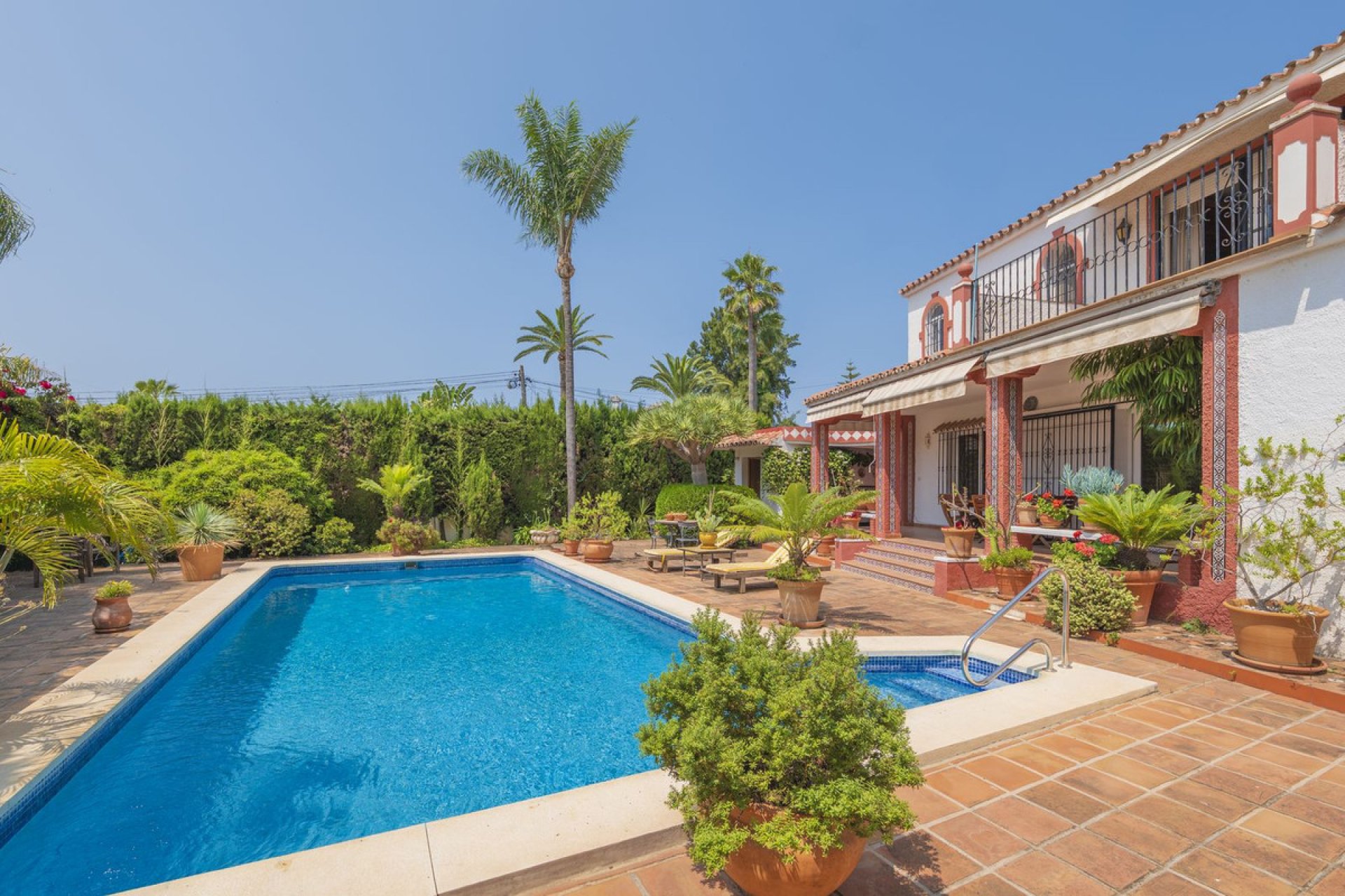 Resale - House - Detached Villa - Marbella - Marbella Centro