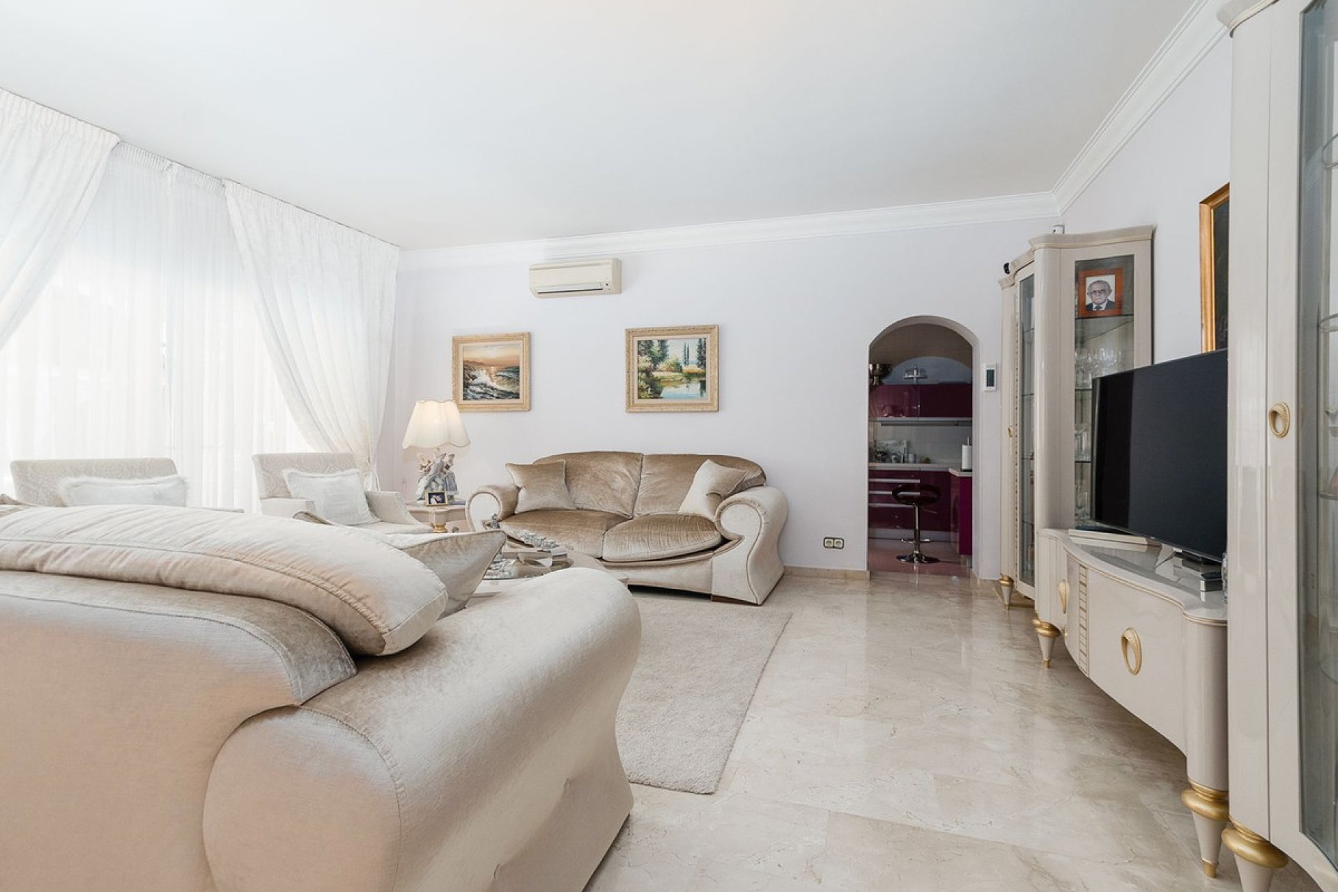 Resale - House - Detached Villa - Marbella - Marbella Centro