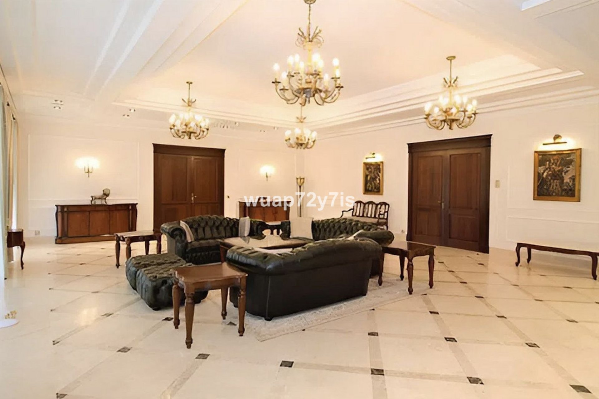 Resale - House - Detached Villa - Marbella - Marbella Centro