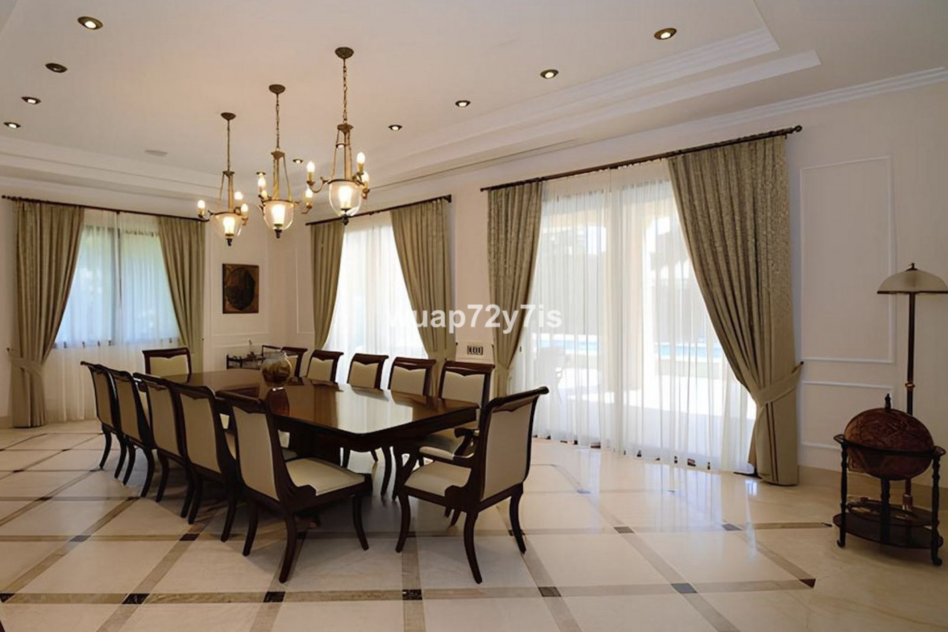 Resale - House - Detached Villa - Marbella - Marbella Centro