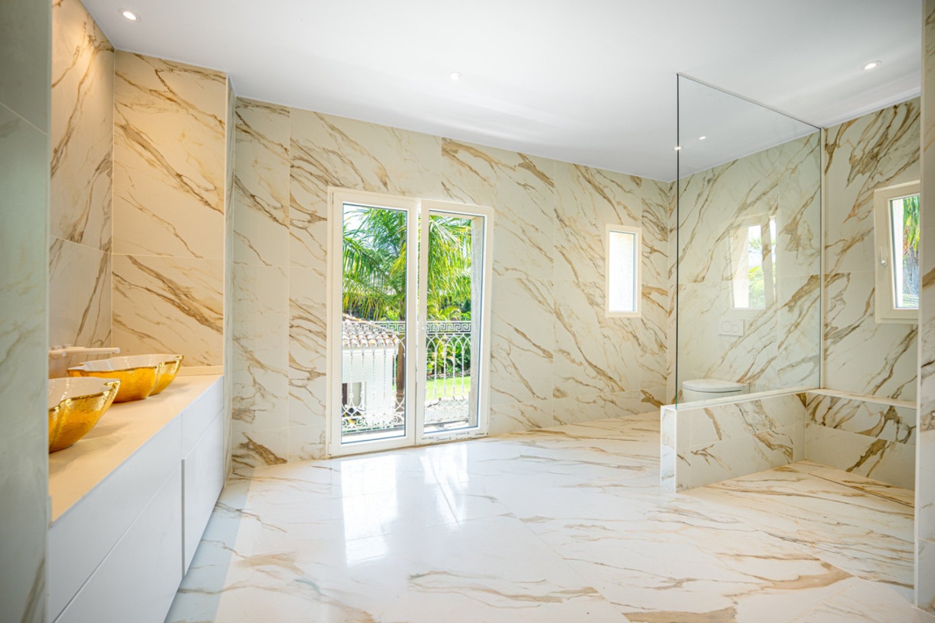 Resale - House - Detached Villa - Marbella - Marbella Centro