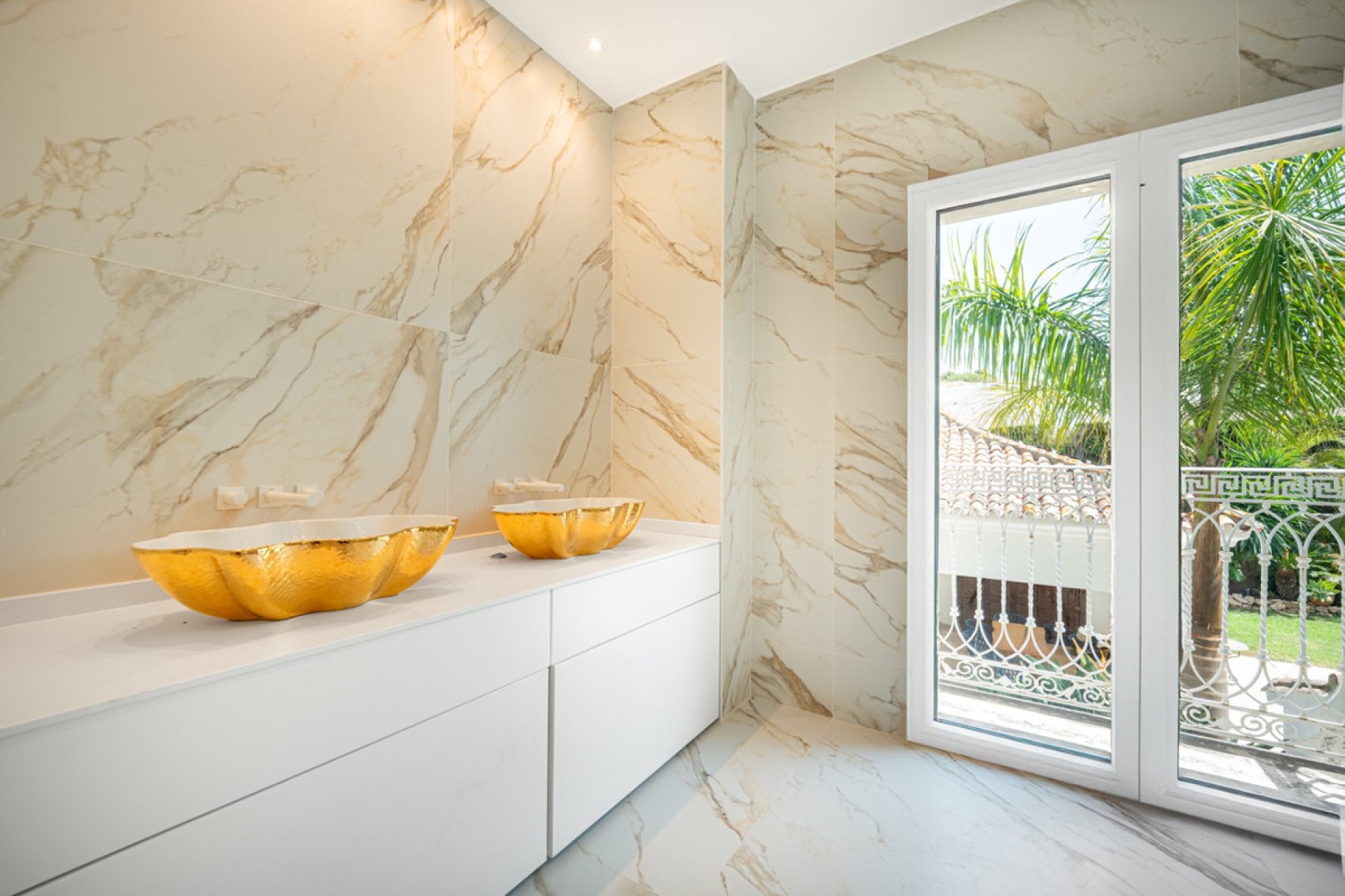 Resale - House - Detached Villa - Marbella - Marbella Centro