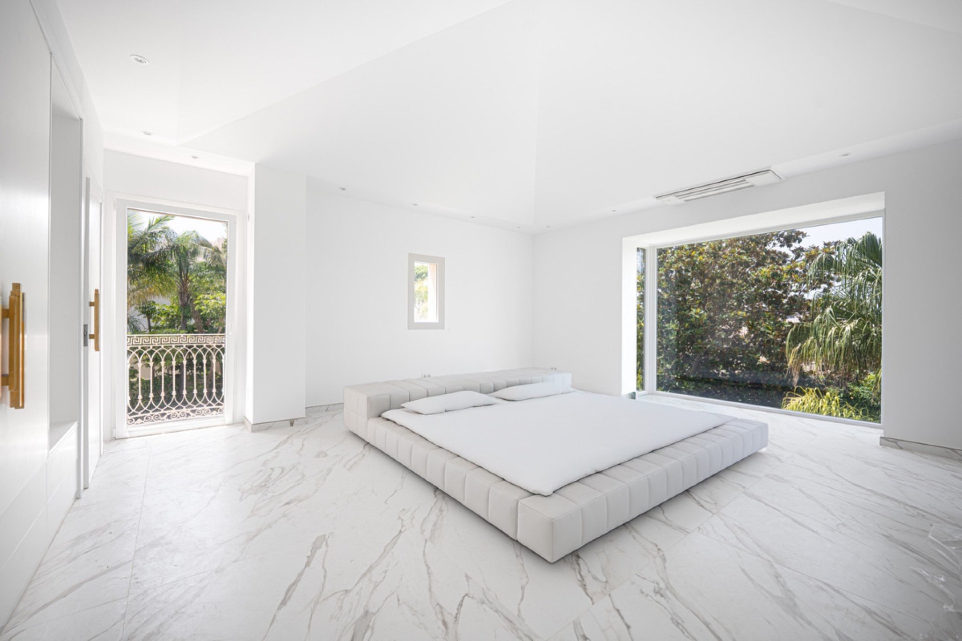 Resale - House - Detached Villa - Marbella - Marbella Centro