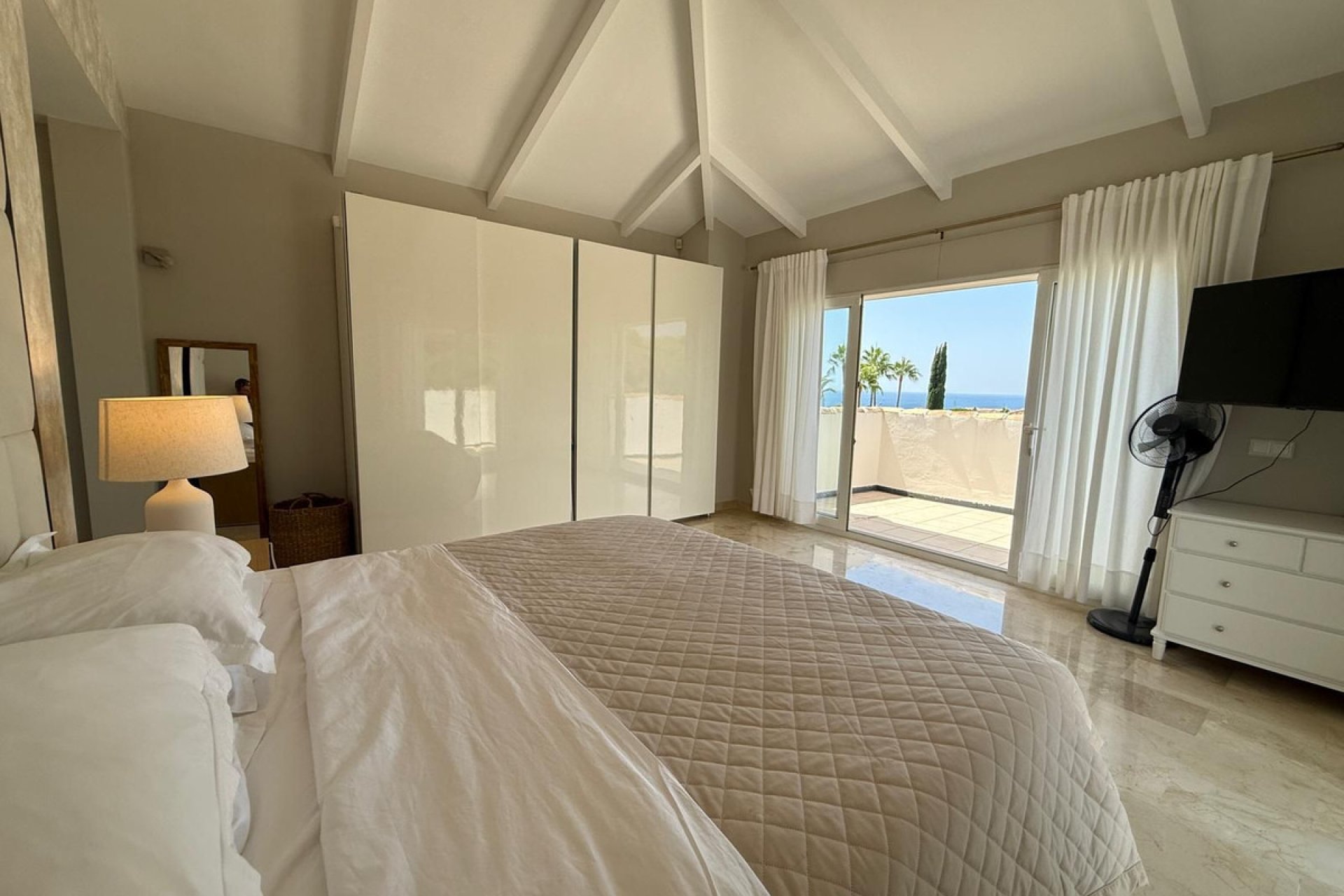 Resale - House - Detached Villa - Marbella - Marbesa