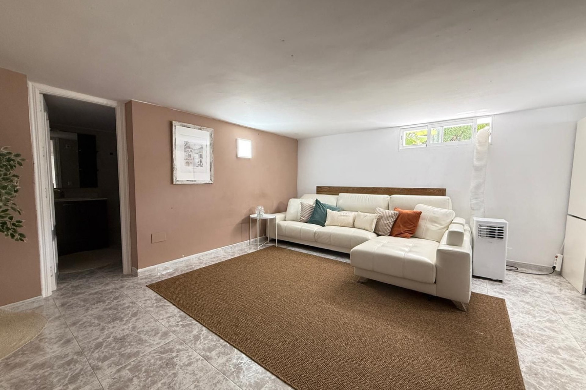 Resale - House - Detached Villa - Marbella - Marbesa