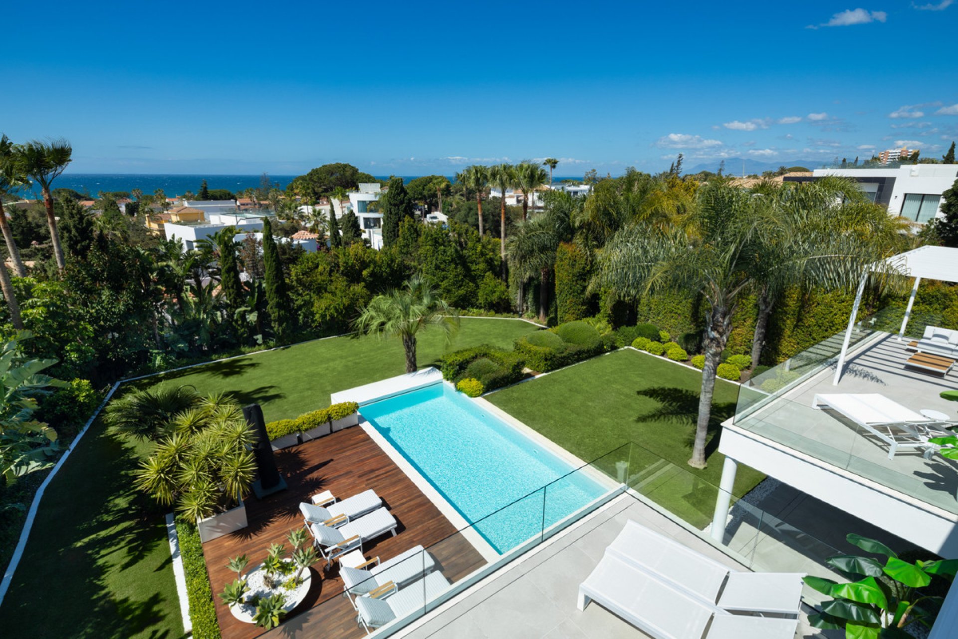 Resale - House - Detached Villa - Marbella - Marbesa