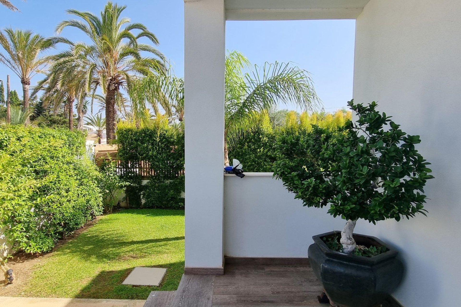 Resale - House - Detached Villa - Marbella - Marbesa