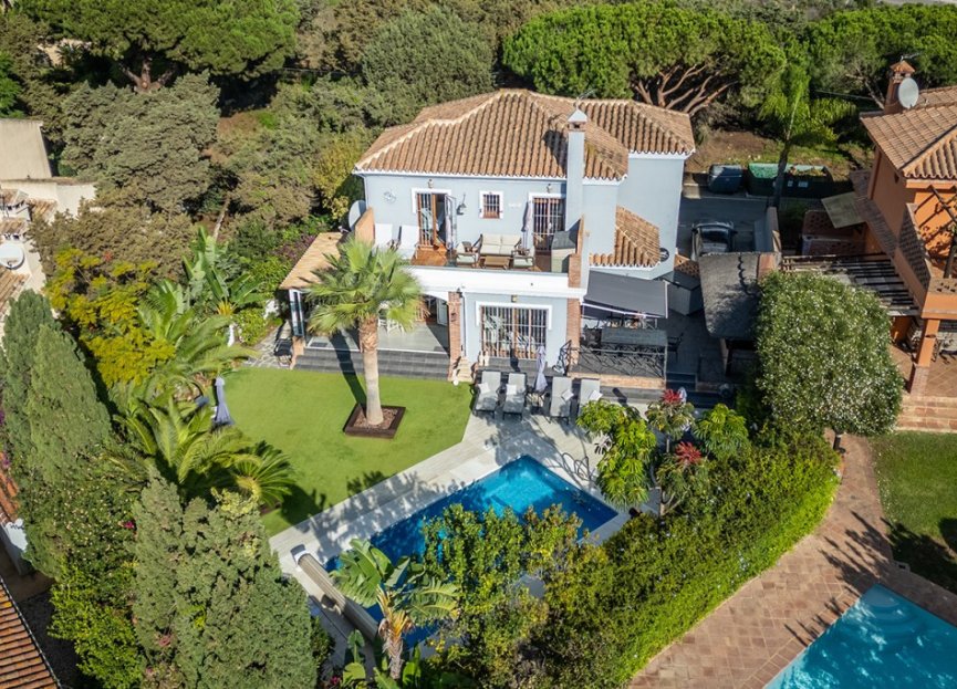 Resale - House - Detached Villa - Marbella - Marbesa