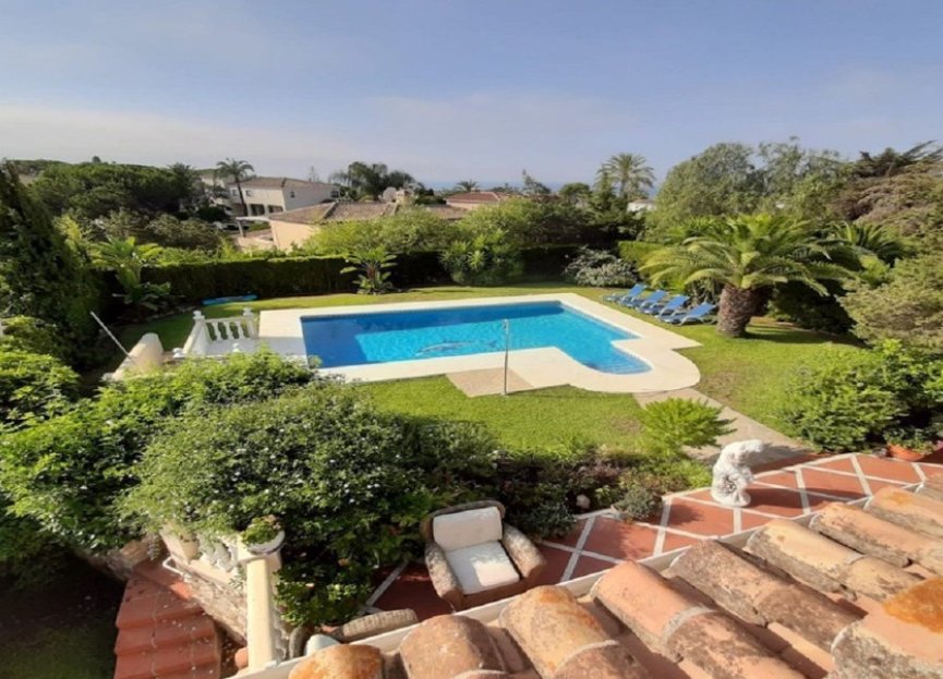 Resale - House - Detached Villa - Marbella - Marbesa