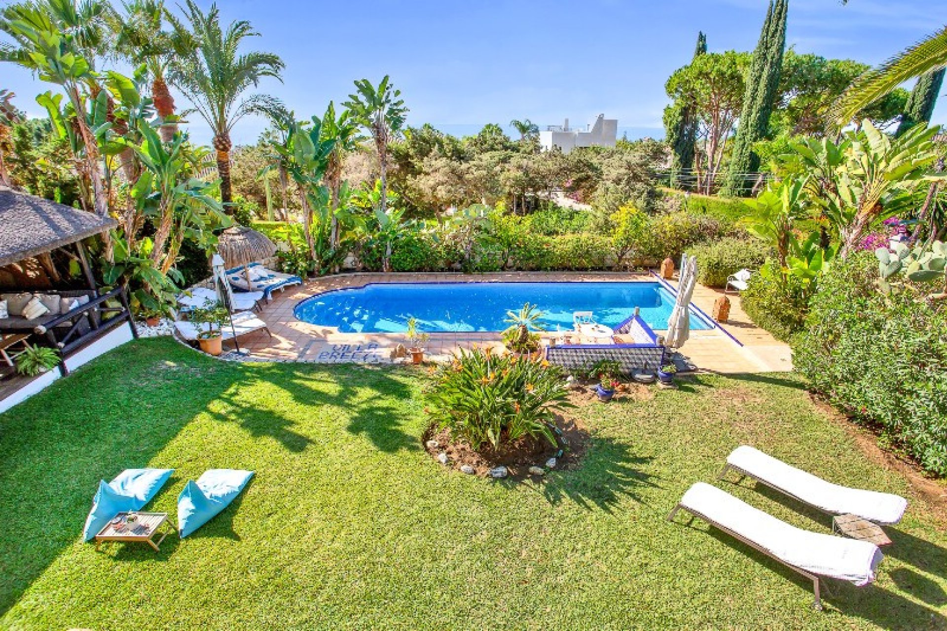 Resale - House - Detached Villa - Marbella - Marbesa