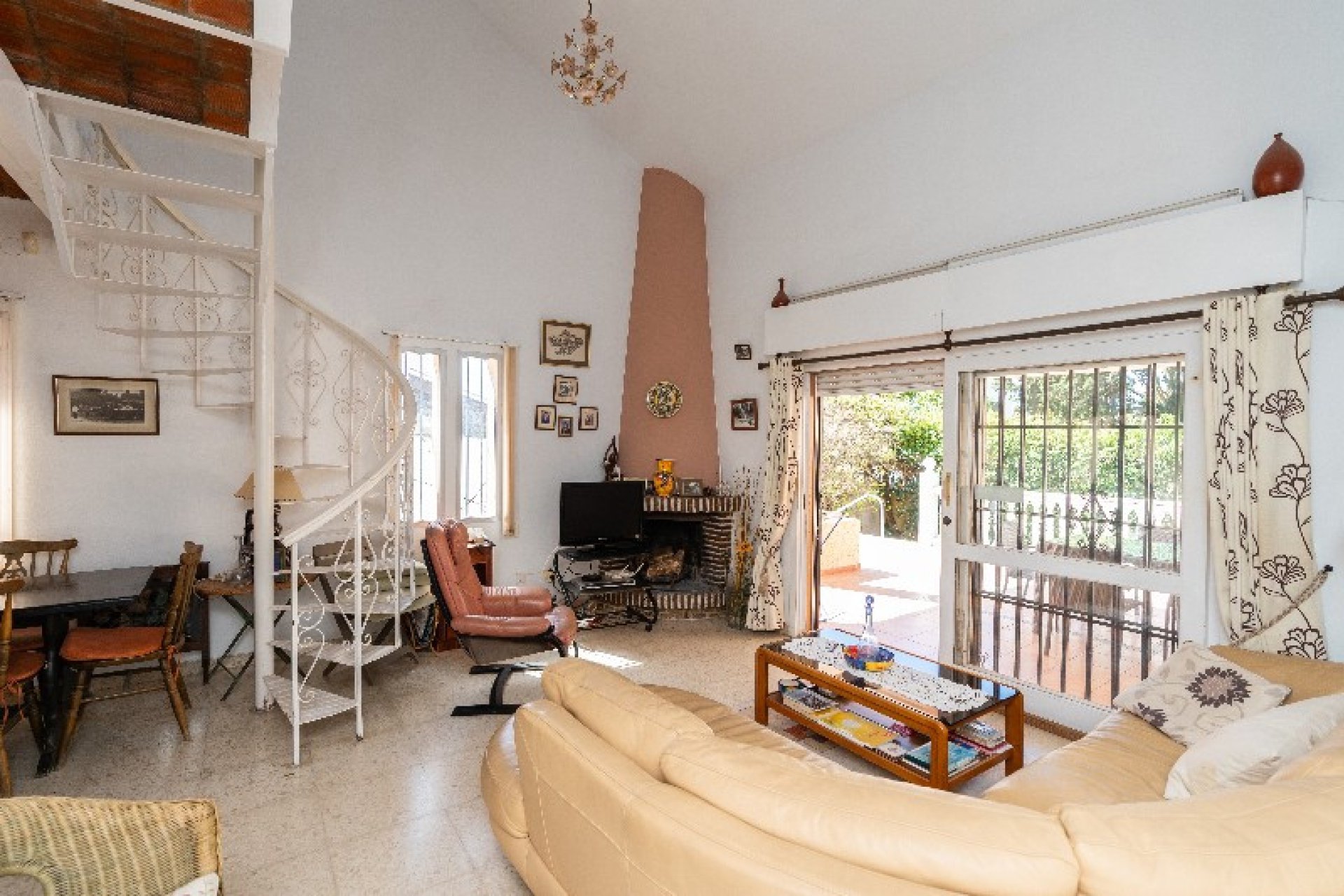 Resale - House - Detached Villa - Marbella - Marbesa