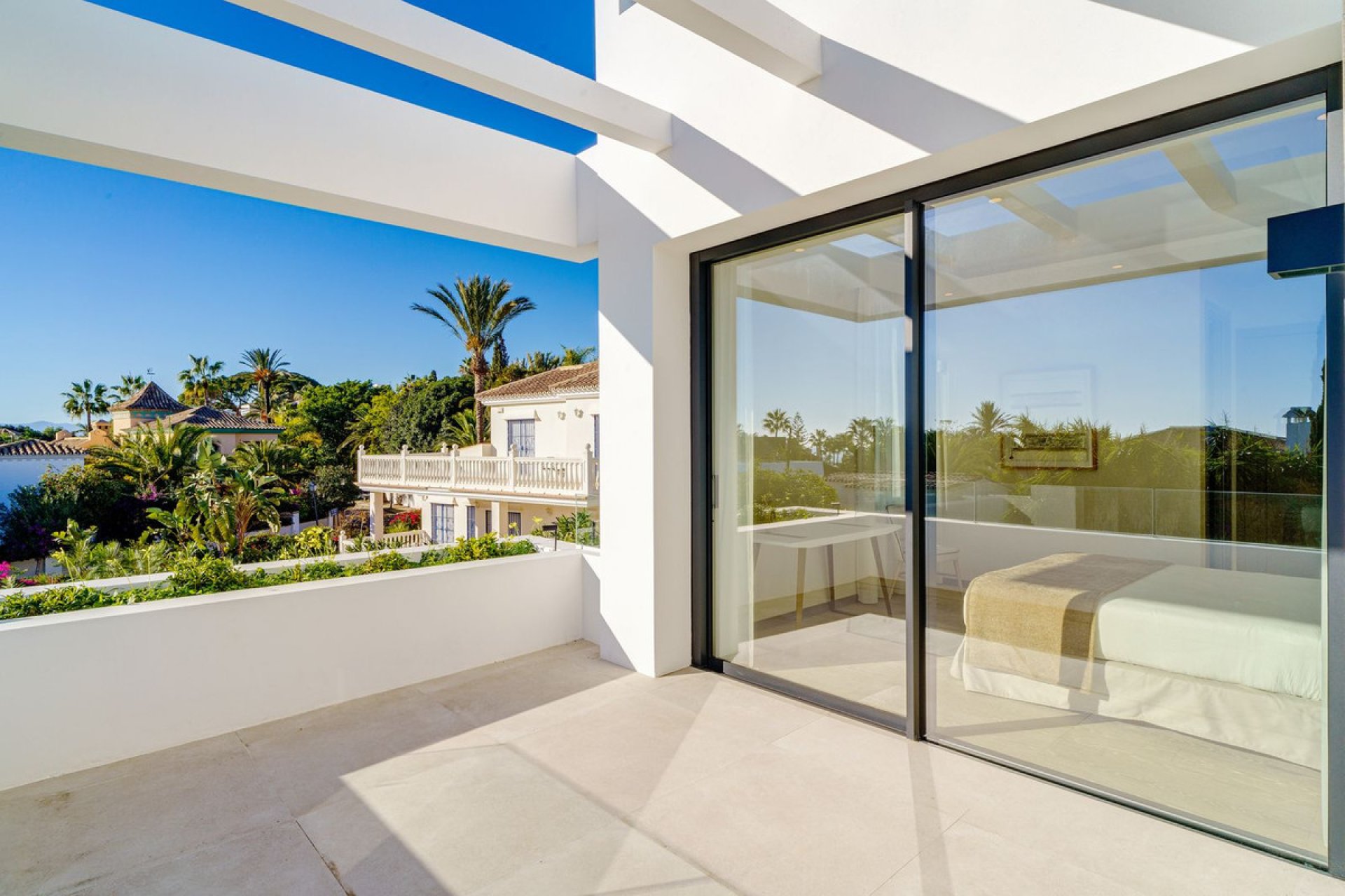 Resale - House - Detached Villa - Marbella - Marbesa