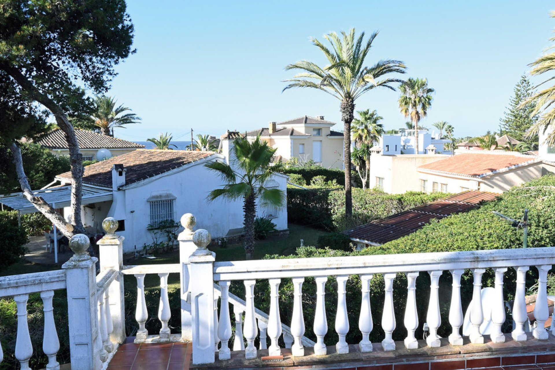 Resale - House - Detached Villa - Marbella - Marbesa