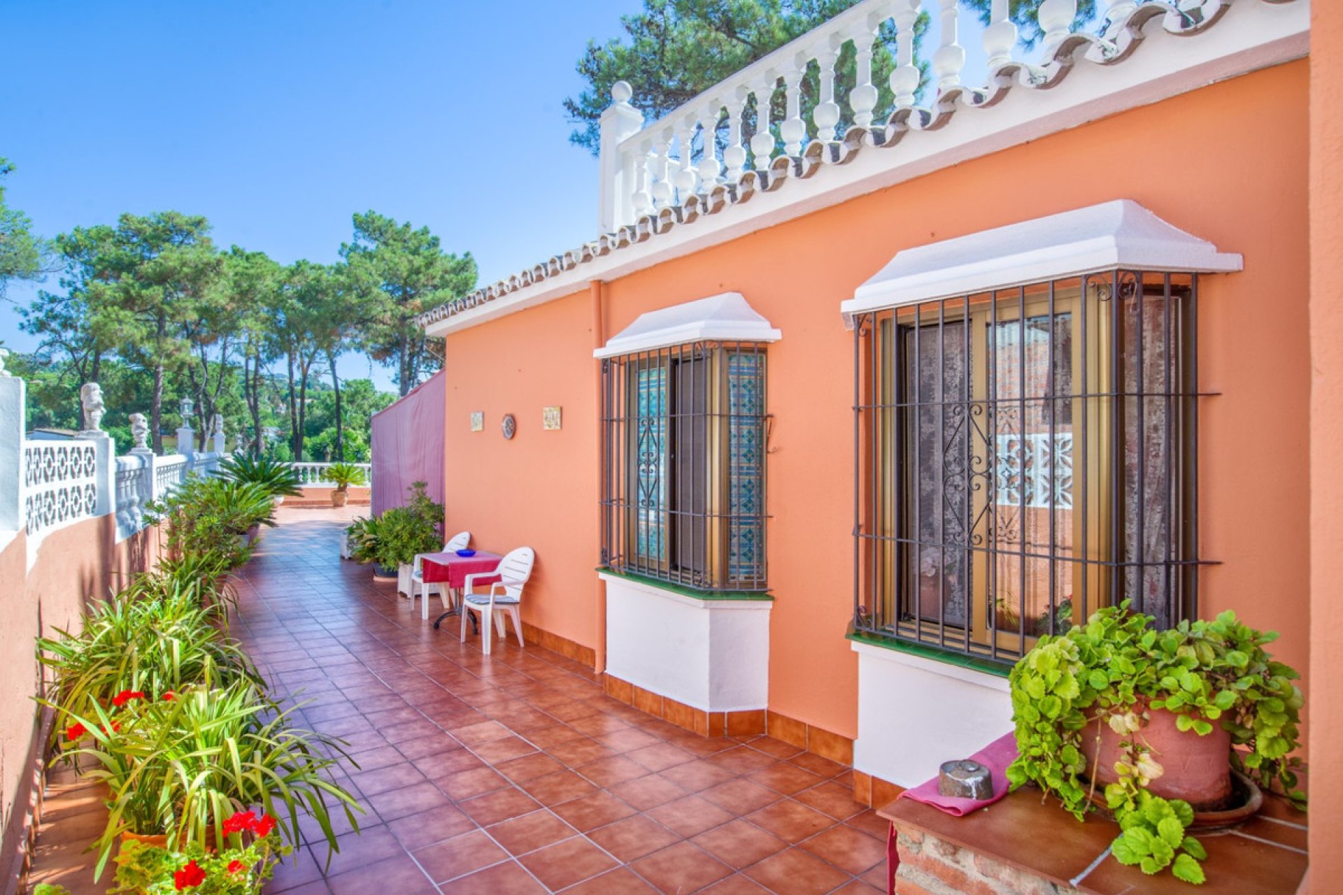 Resale - House - Detached Villa - Marbella - Marbesa