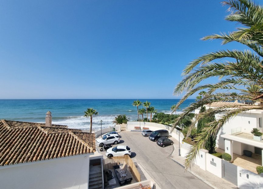 Resale - House - Detached Villa - Marbella - Marbesa