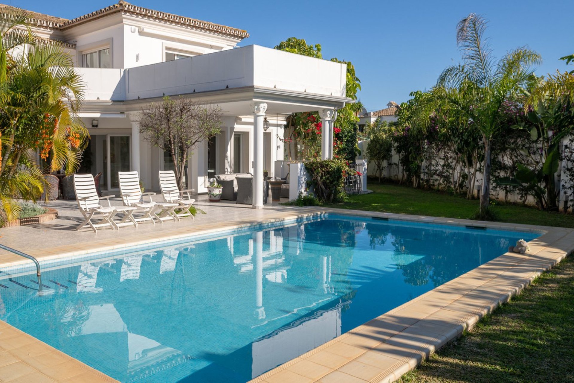 Resale - House - Detached Villa - Marbella - Marbesa