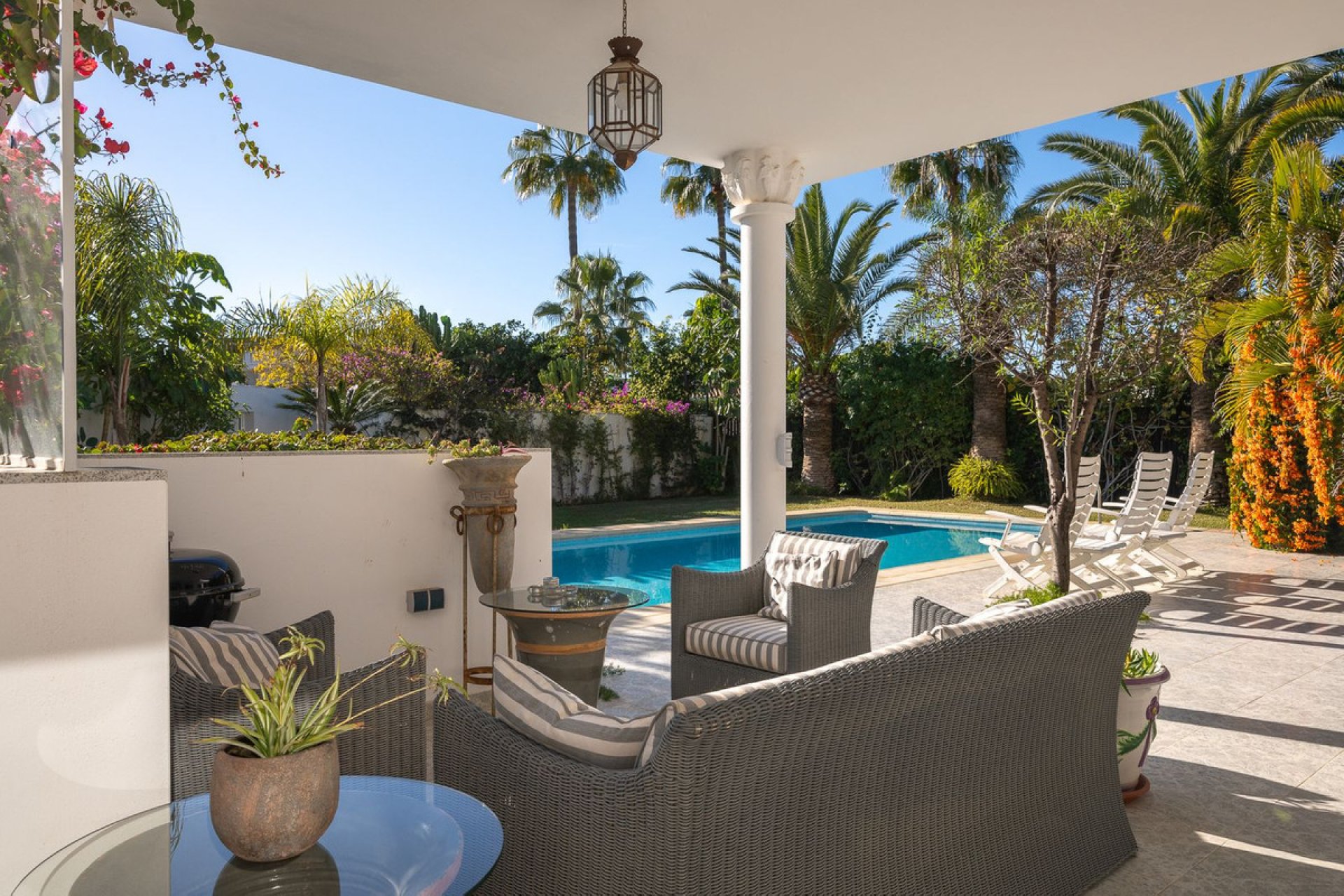 Resale - House - Detached Villa - Marbella - Marbesa